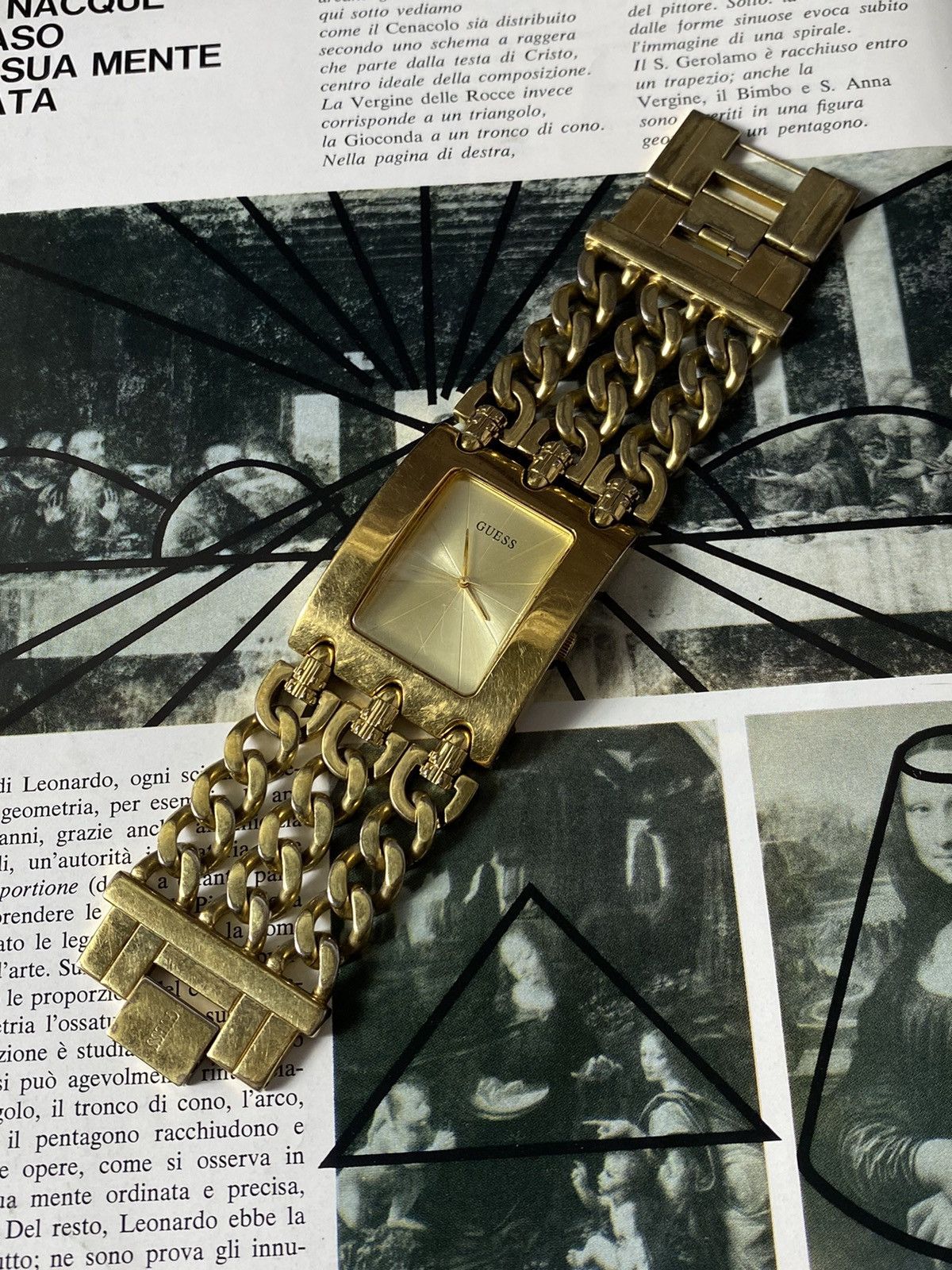 Guess Vintage Guess Watch - Gold Chain Bracelet Size ONE SIZE - 1 Thumbnail