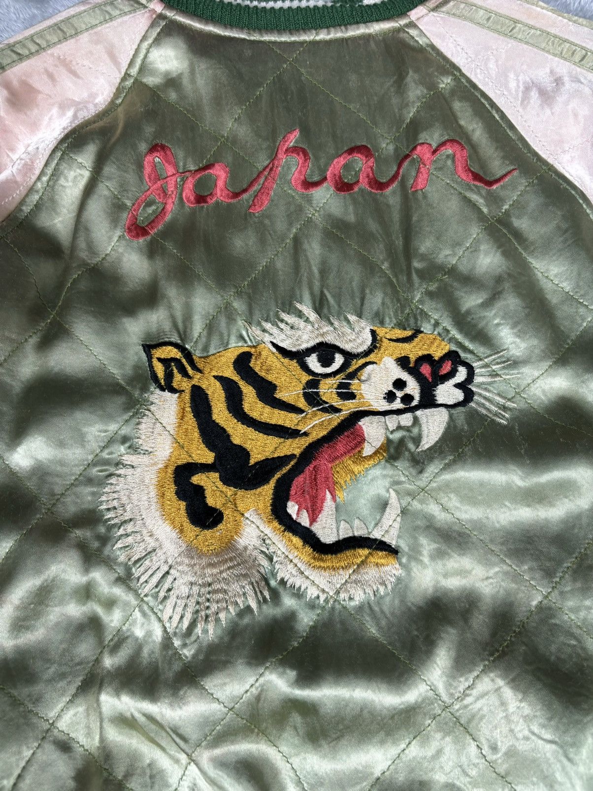 Toyo Enterprises Pearl Diver Sukajan Tiger Jacket Size US M / EU 48-50 / 2 - 11 Thumbnail