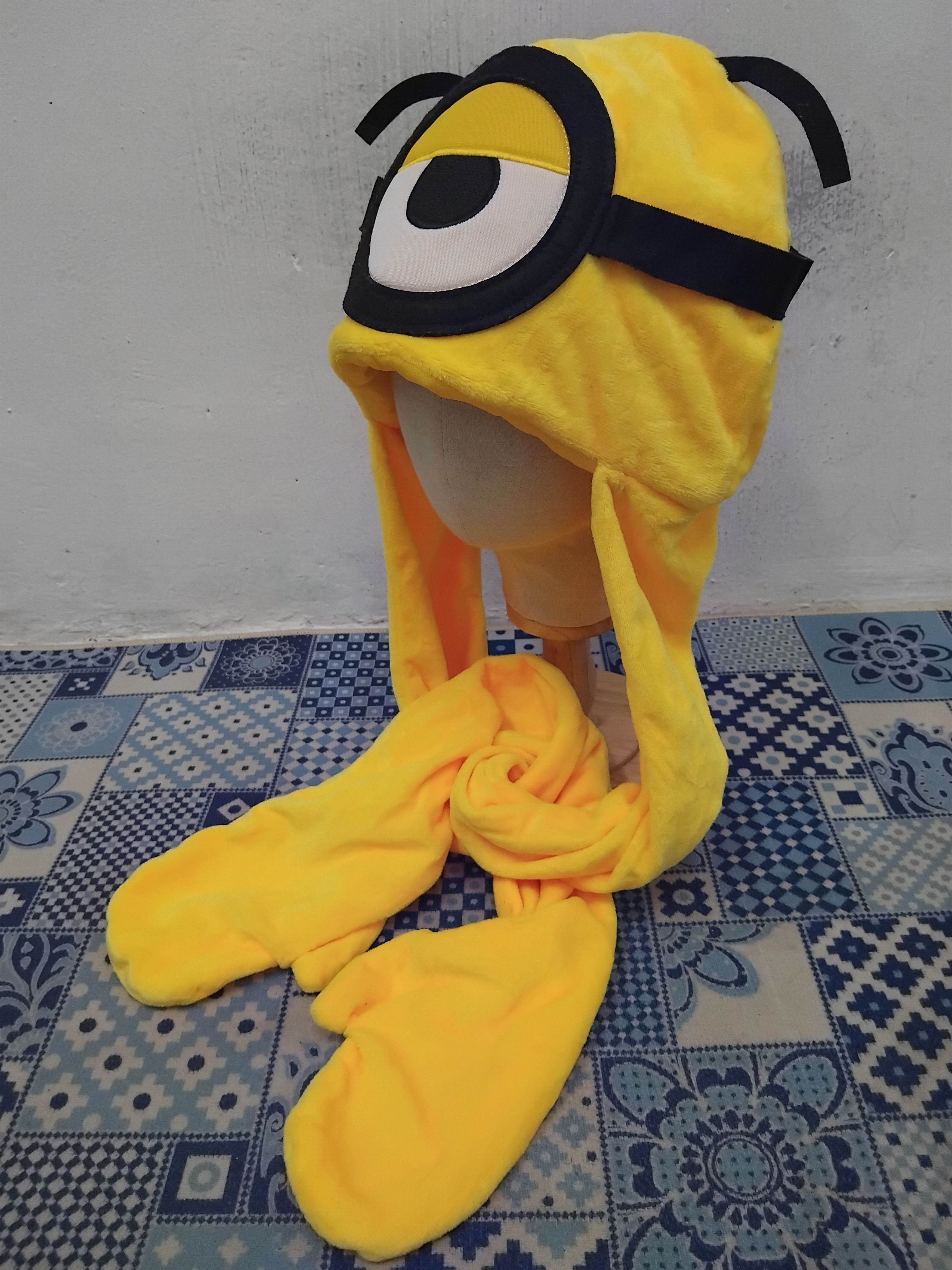 Disney 💥Despicable me 3 minion cartoon hat Size ONE SIZE - 6 Thumbnail