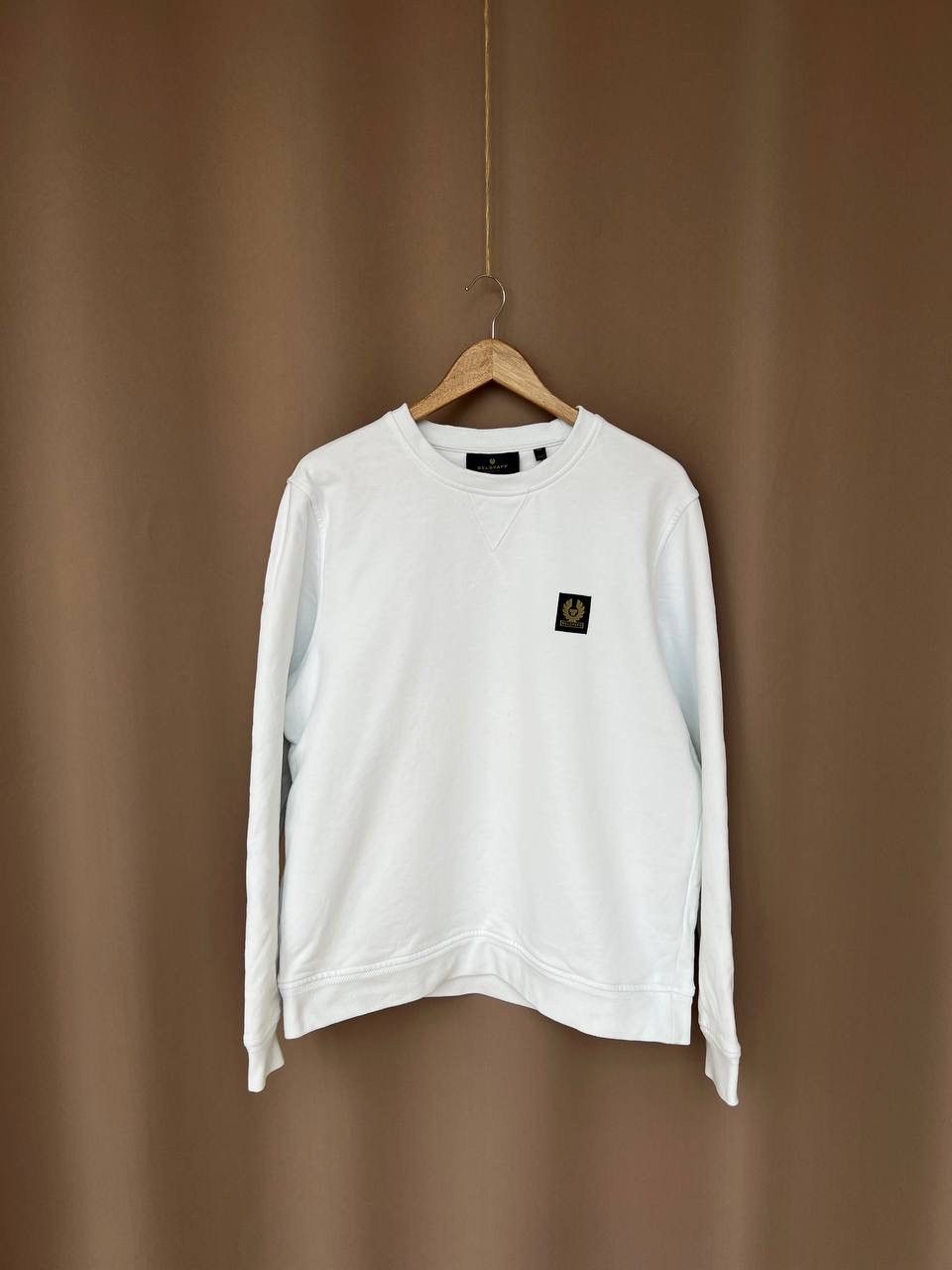 Belstaff Belstaff Men's Patch Crew Sweater Size XL/L White Sweatshirt Size US XL / EU 56 / 4 - 1 Thumbnail