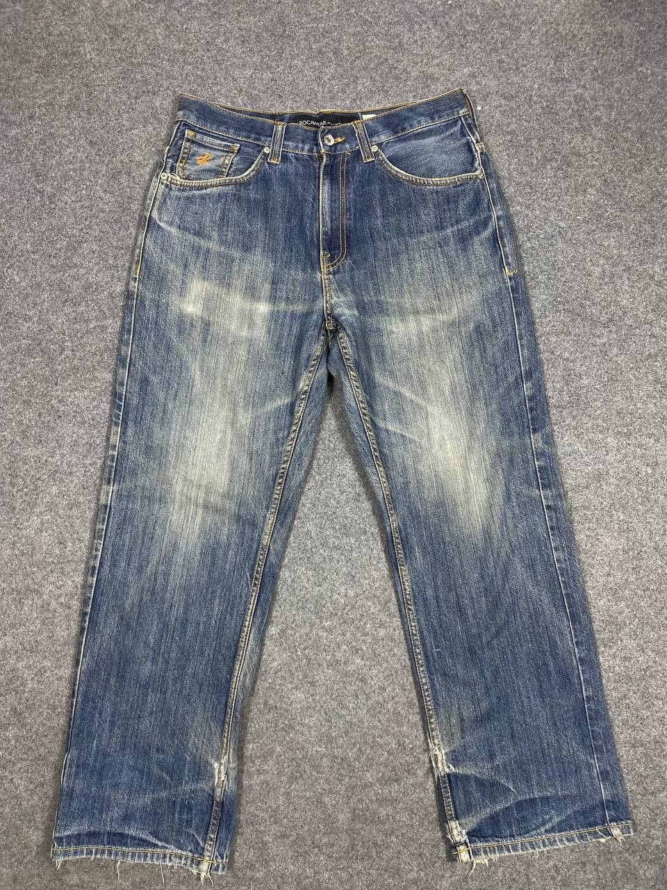 Rocawear vintage rocawear regular fit distressed denim Size US 35 - 9 Thumbnail