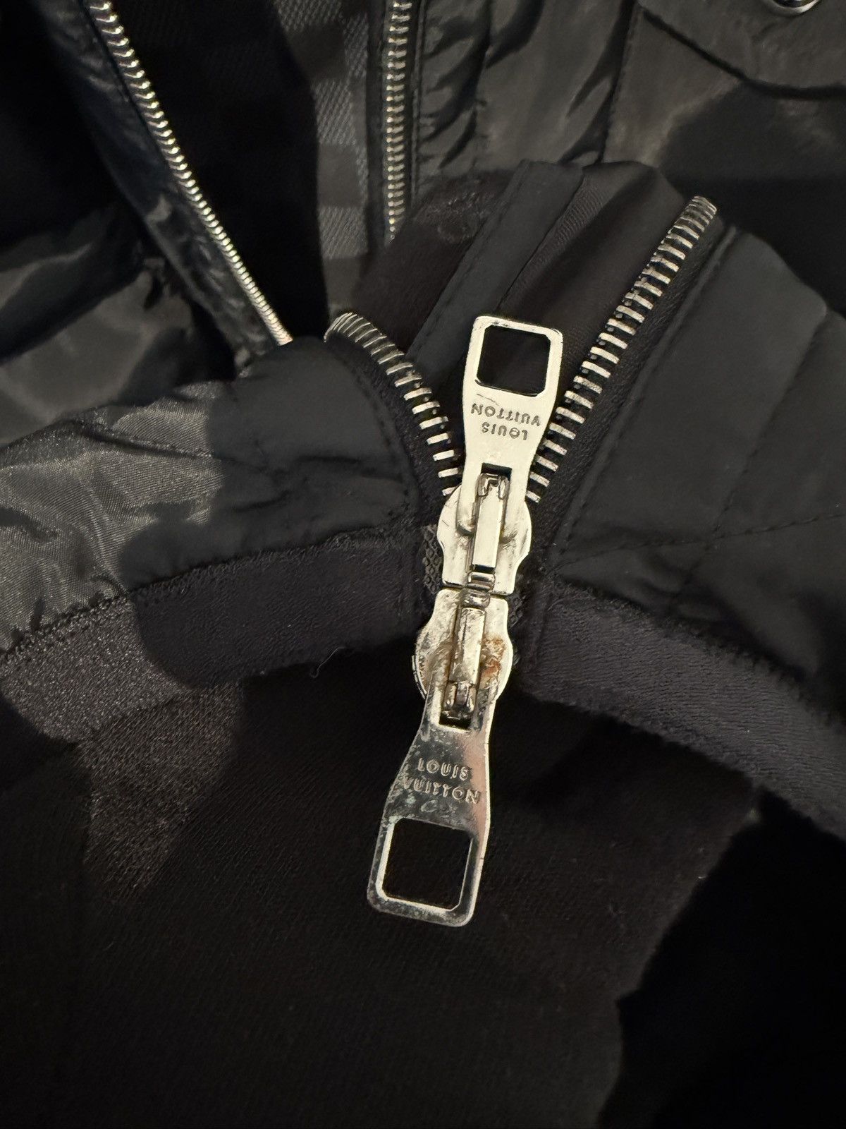 Louis Vuitton Louis Vuitton Damier Graphite Multi-Pocket Down Vest (Gilet) Size US L / EU 52-54 / 3 - 10 Thumbnail