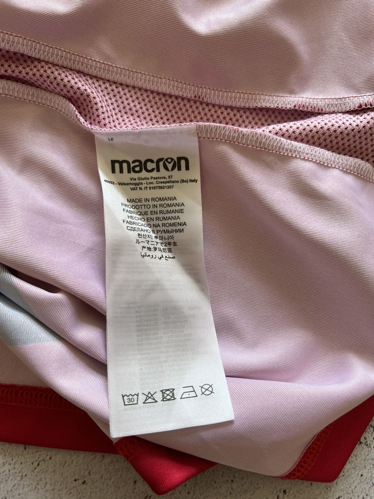 Macron Macron GILLINGHAM FC 2021/22 Away Football Soccer Jersey,XXL Size US XXL / EU 58 / 5 - 7 Thumbnail