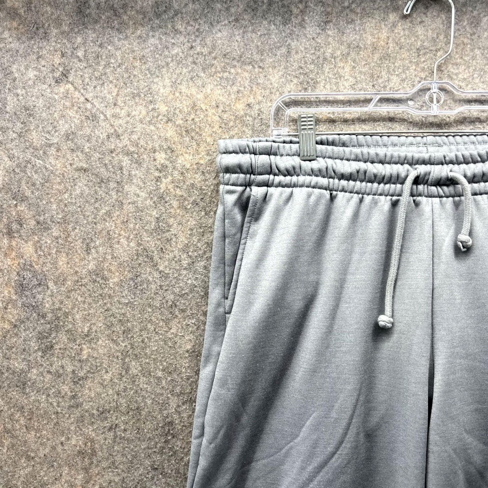 Nike Nike Sweatpants Men XL Gray Dri-Fit Knit with Pockets Size US 36 / EU 52 - 3 Thumbnail
