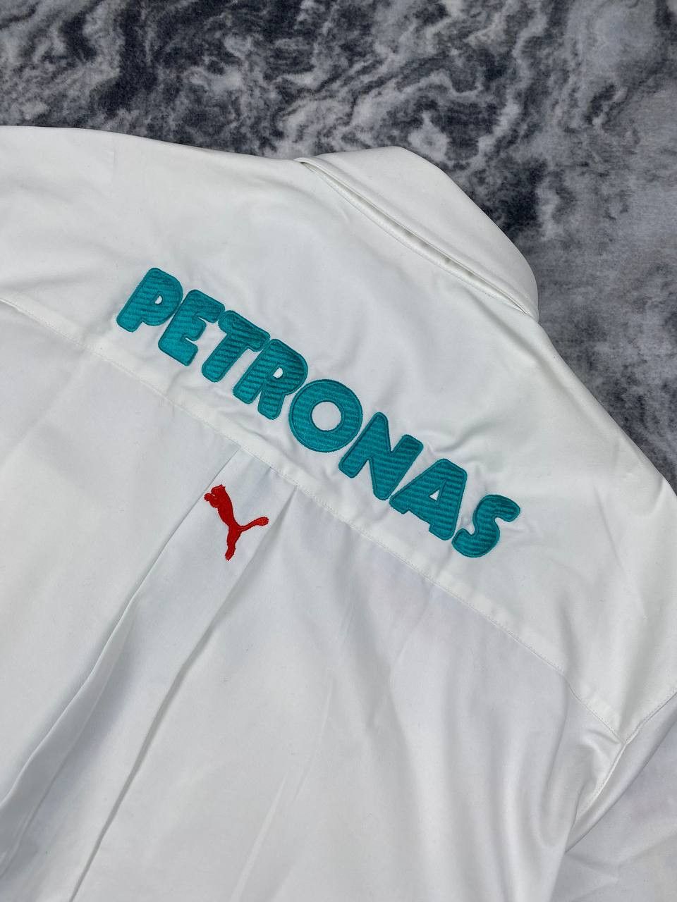 Puma Puma Sauber Petronas Malaysia F1 Racing Shirt Buttons Size US L / EU 52-54 / 3 - 12 Thumbnail