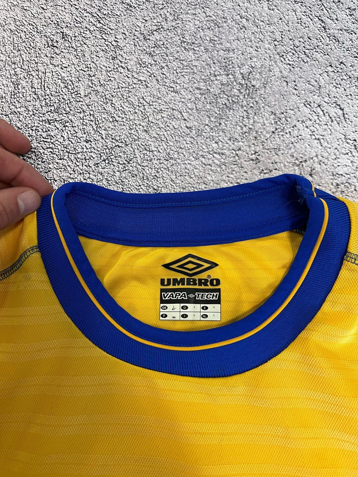 Umbro Chelsea FC 2000 Umbro Vintage Away Football Shirt Jersey Size US L / EU 52-54 / 3 - 5 Thumbnail
