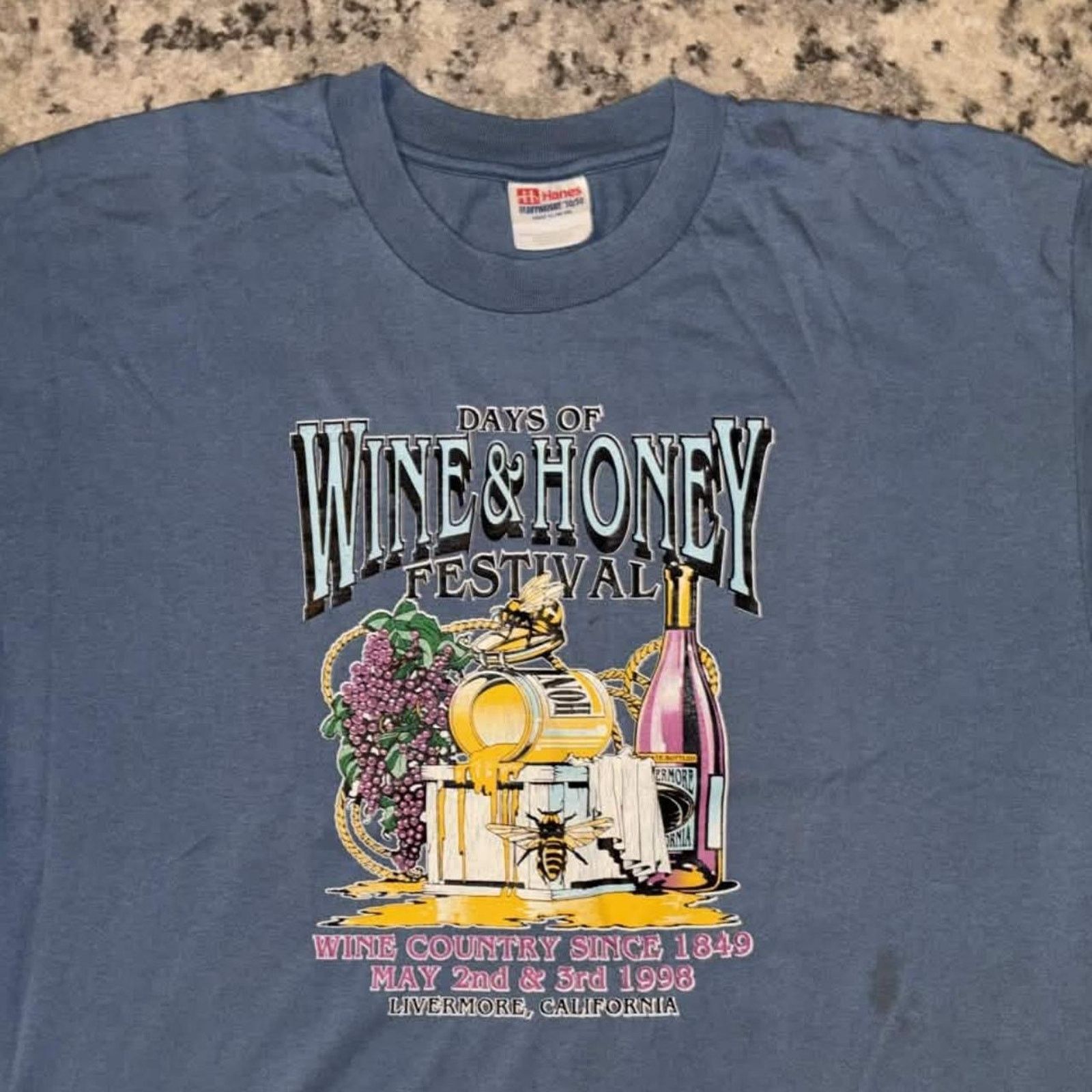 Vintage Vintage 90s Days of Wine and Honey Festival Shirt Size US XL / EU 56 / 4 - 1 Thumbnail