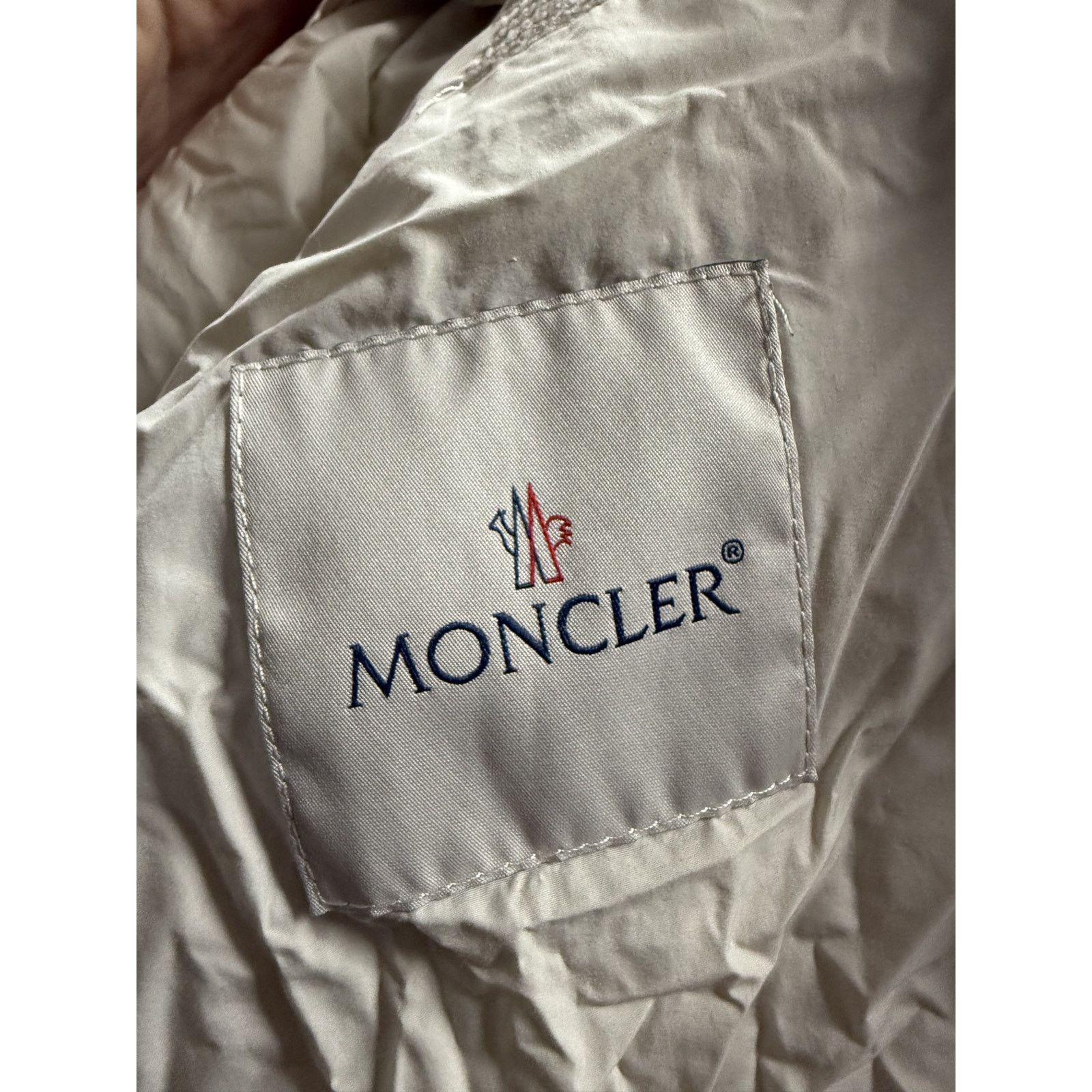 Moncler Moncler Light Jacket White Used 4 (XL) Size US XL / EU 56 / 4 - 3 Thumbnail