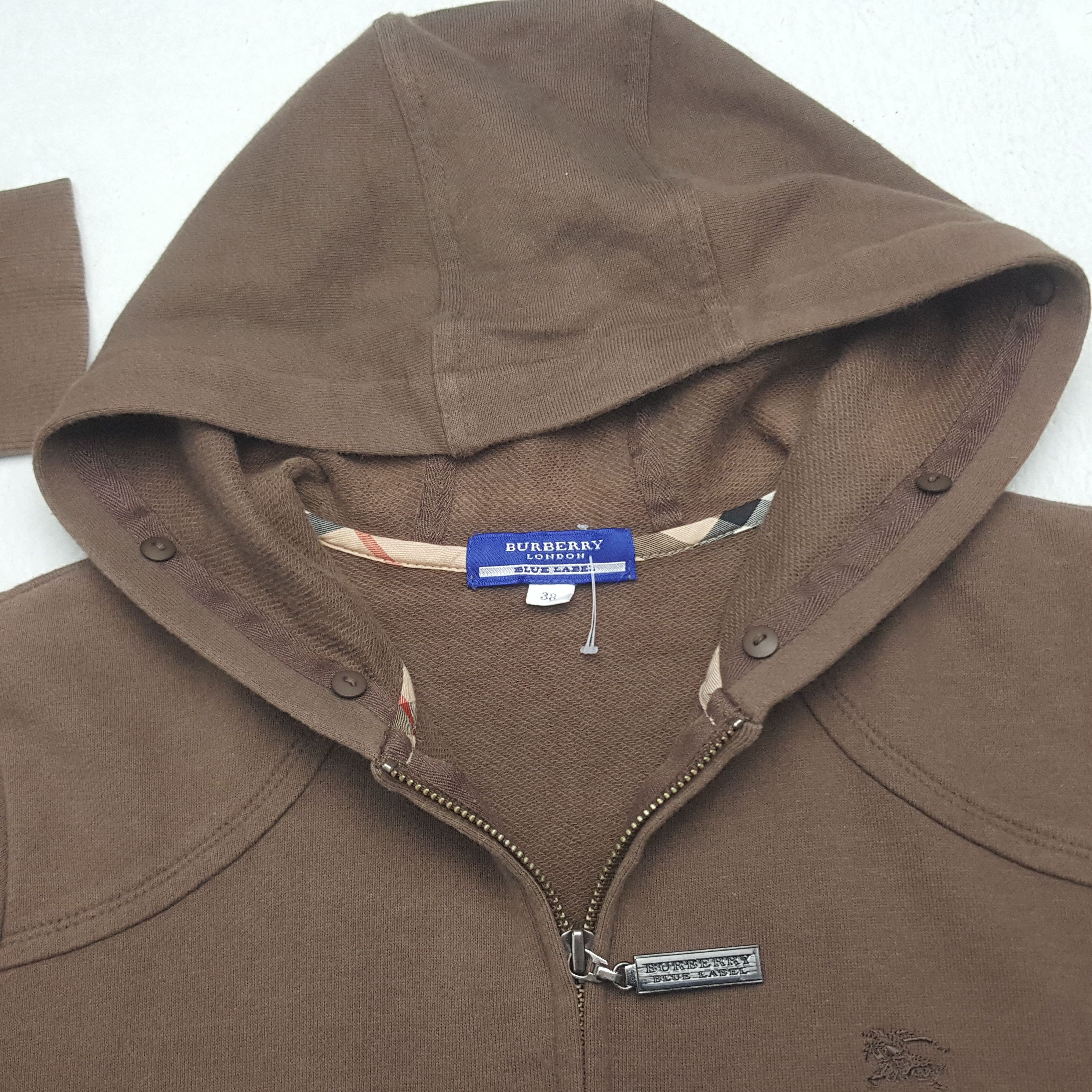 Burberry Vintage Burberry Blue Label Custom SpellOut Jacket Hoodie Size XS / US 0-2 / IT 36-38 - 5 Thumbnail