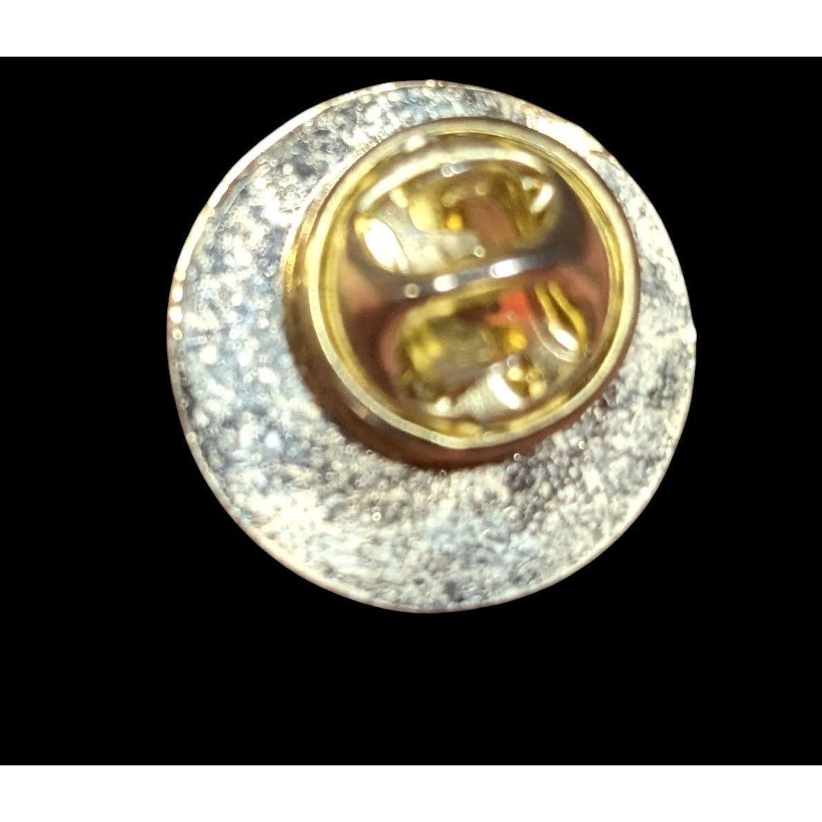 Other Vintage 90s Gianni Versace Gold Tone Lapel PIn Size ONE SIZE - 2 Thumbnail