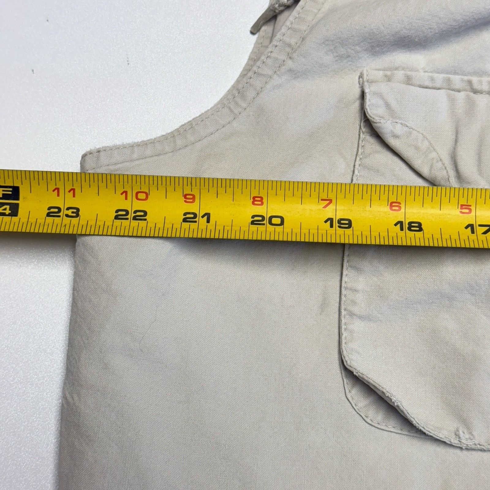 Banana Republic × Vintage Vintage Banana Republic Safari Vest Mens Large Cream Outdoor Size US L / EU 52-54 / 3 - 16 Thumbnail
