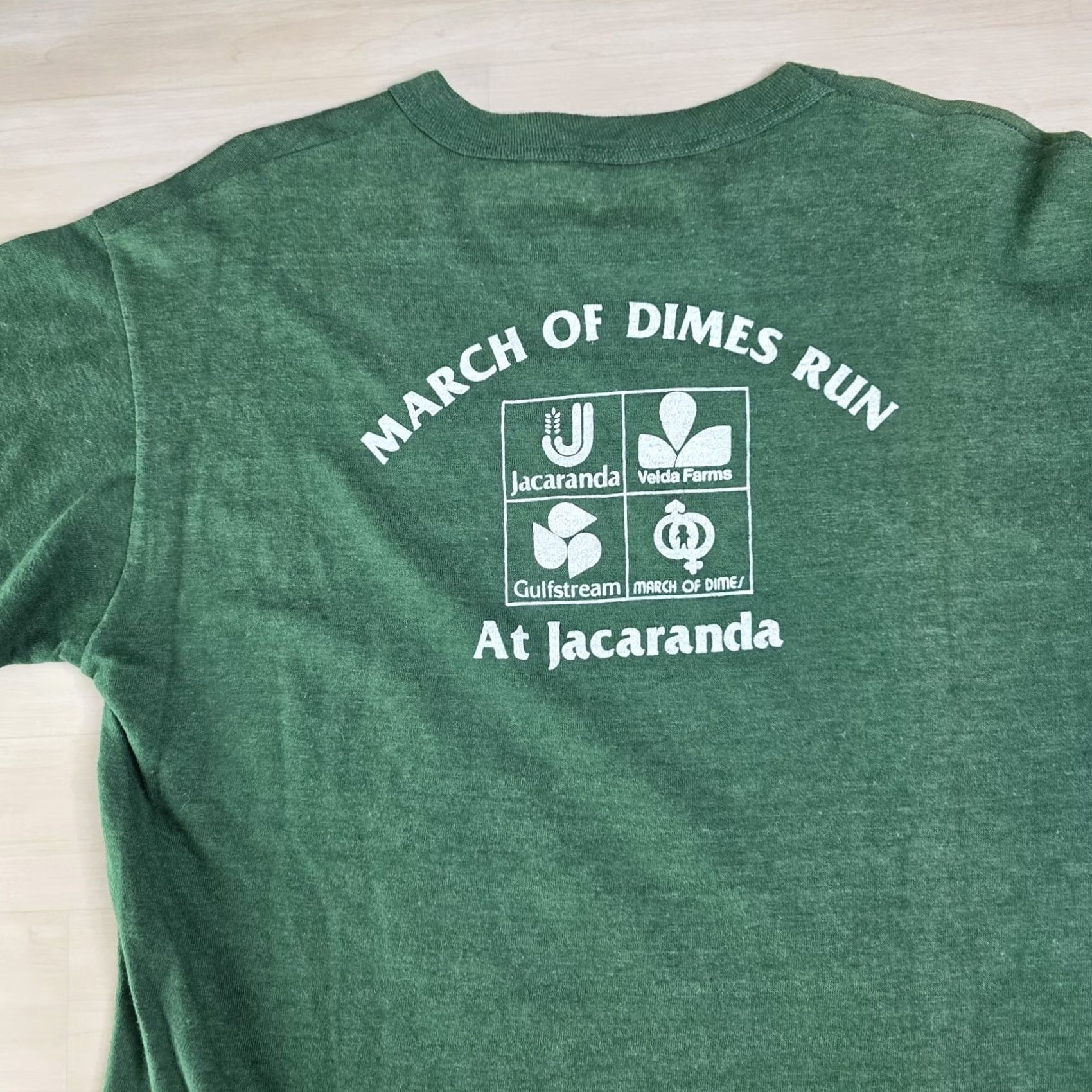 Fruit Of The Loom Vintage 80s Tanqueray Gin Single Stitch Shirt March of Dimes Stich Medium Size US M / EU 48-50 / 2 - 6 Thumbnail