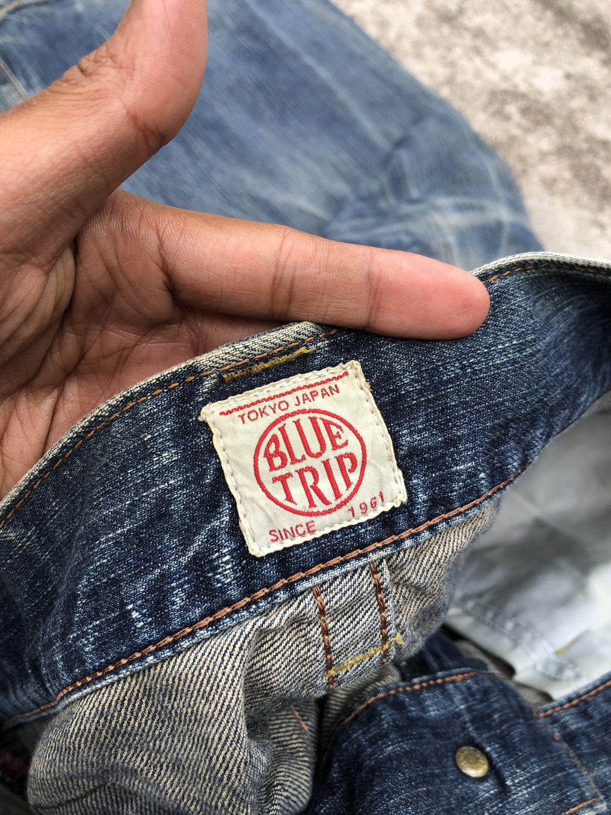 Edwin EDWIN BLUE TRIP BUCKLE BACK DISTRESSED DENIM Size US 37 - 5 Thumbnail