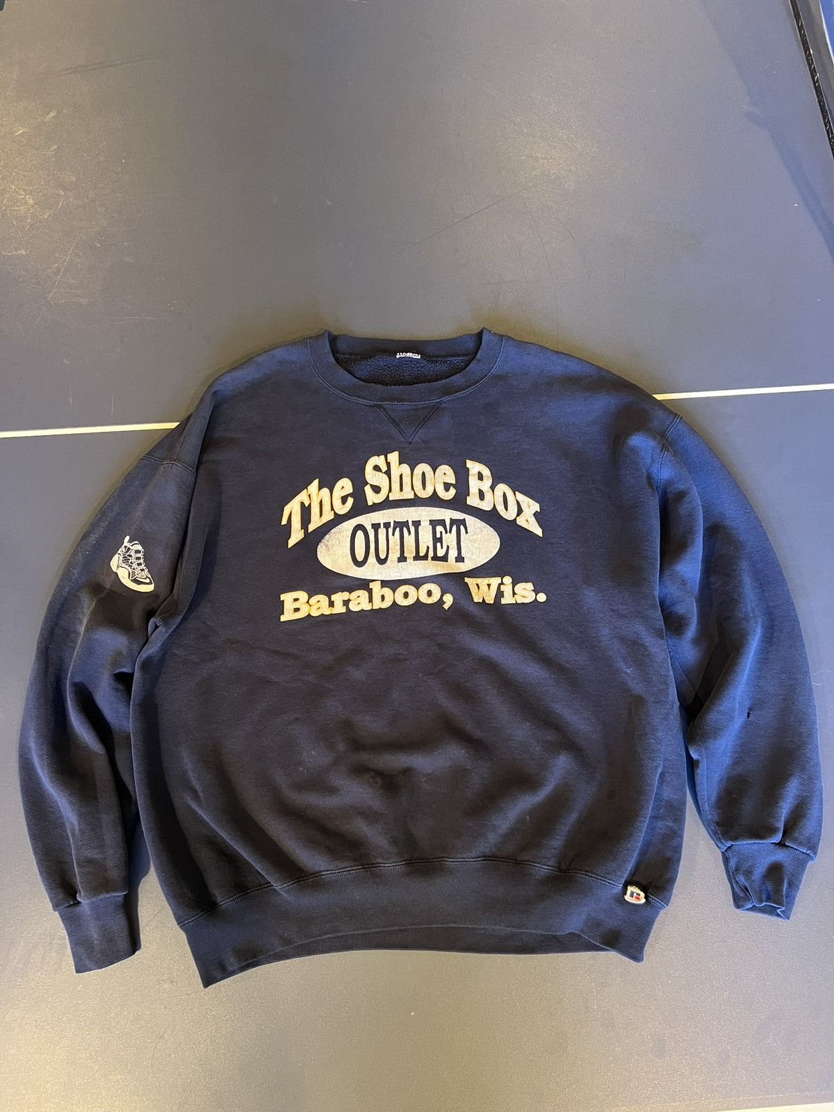 Russell Athletic Vintage Russell The Shoe Box Baraboo Wisconsin Size US XL / EU 56 / 4 - 1 Thumbnail