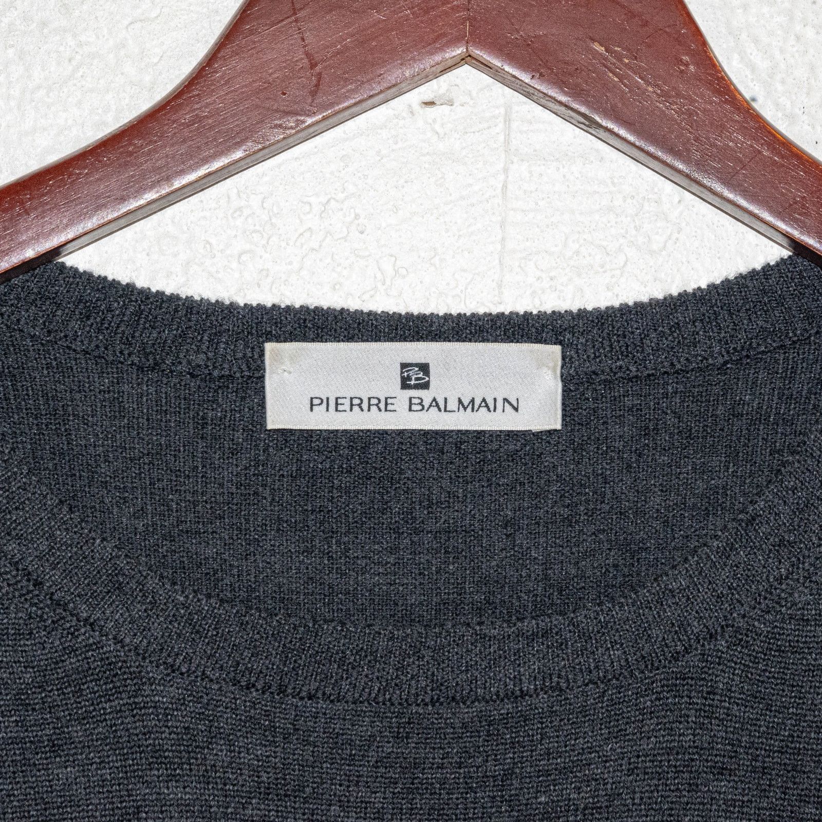Pierre Balmain Vtg PIERRE BALMAIN Men's 100% Wool Sweater Charcoal 54 Size US L / EU 52-54 / 3 - 4 Thumbnail