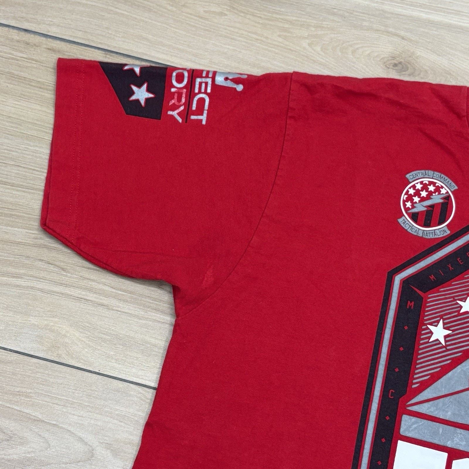 Ecko Unltd. Ecko Unltd MMA XL TShirt Y2K Red Short Sleeve Rawthentic Tee Size US XL / EU 56 / 4 - 7 Thumbnail