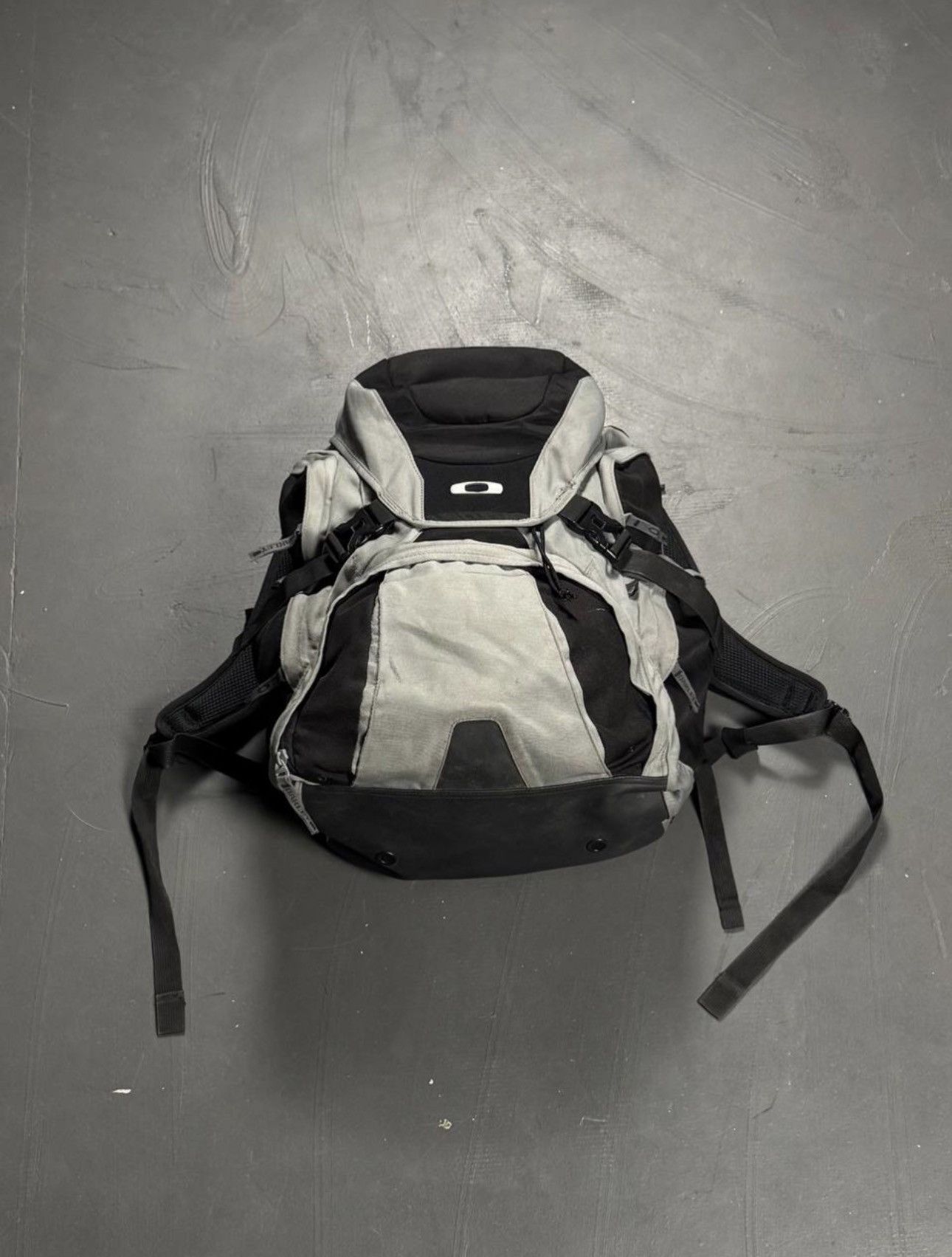 Oakley Oakley Bathroom Sink Vintage Gorpcore Archive Backpack Y2K 