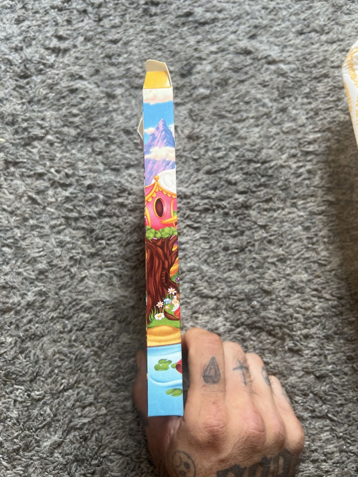 Hypebeast 2025 McDonald’s McDonaldland Birdie Tin Size ONE SIZE - 8 Thumbnail