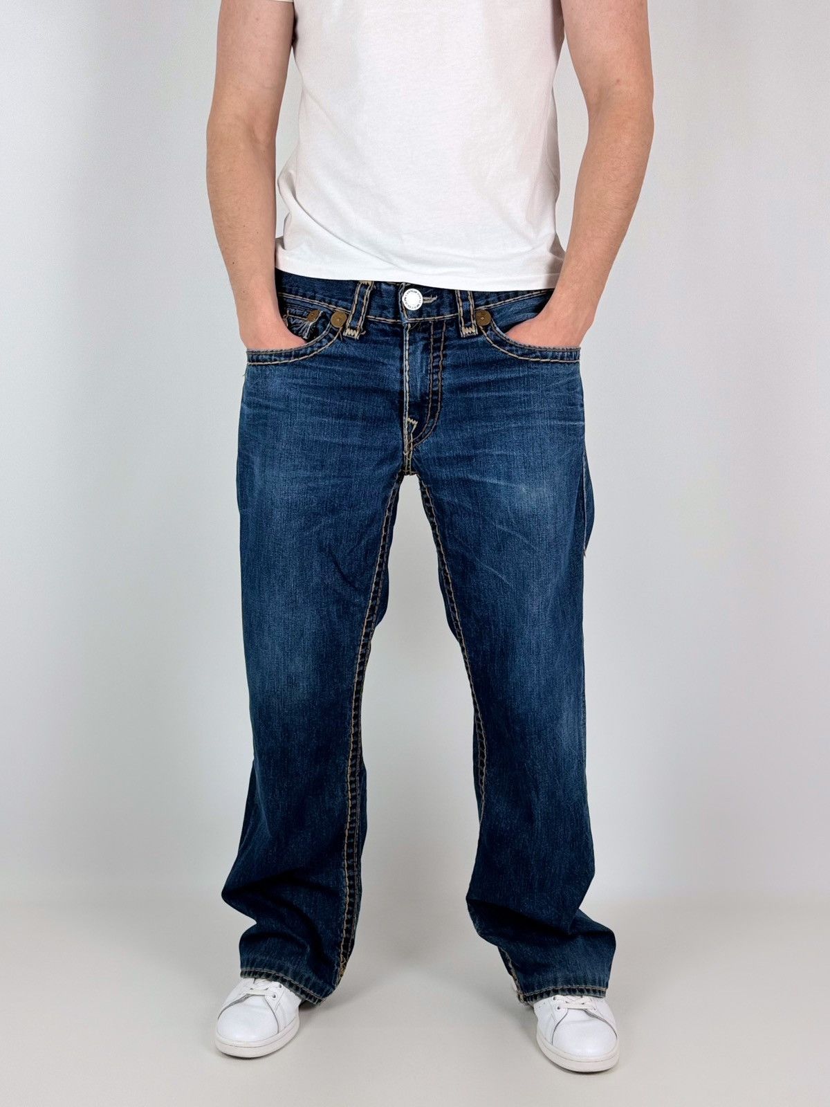 True Religion Distressed True Religion Hip Hop Jeans Pants Size US 36 / EU 52 - 1 Thumbnail