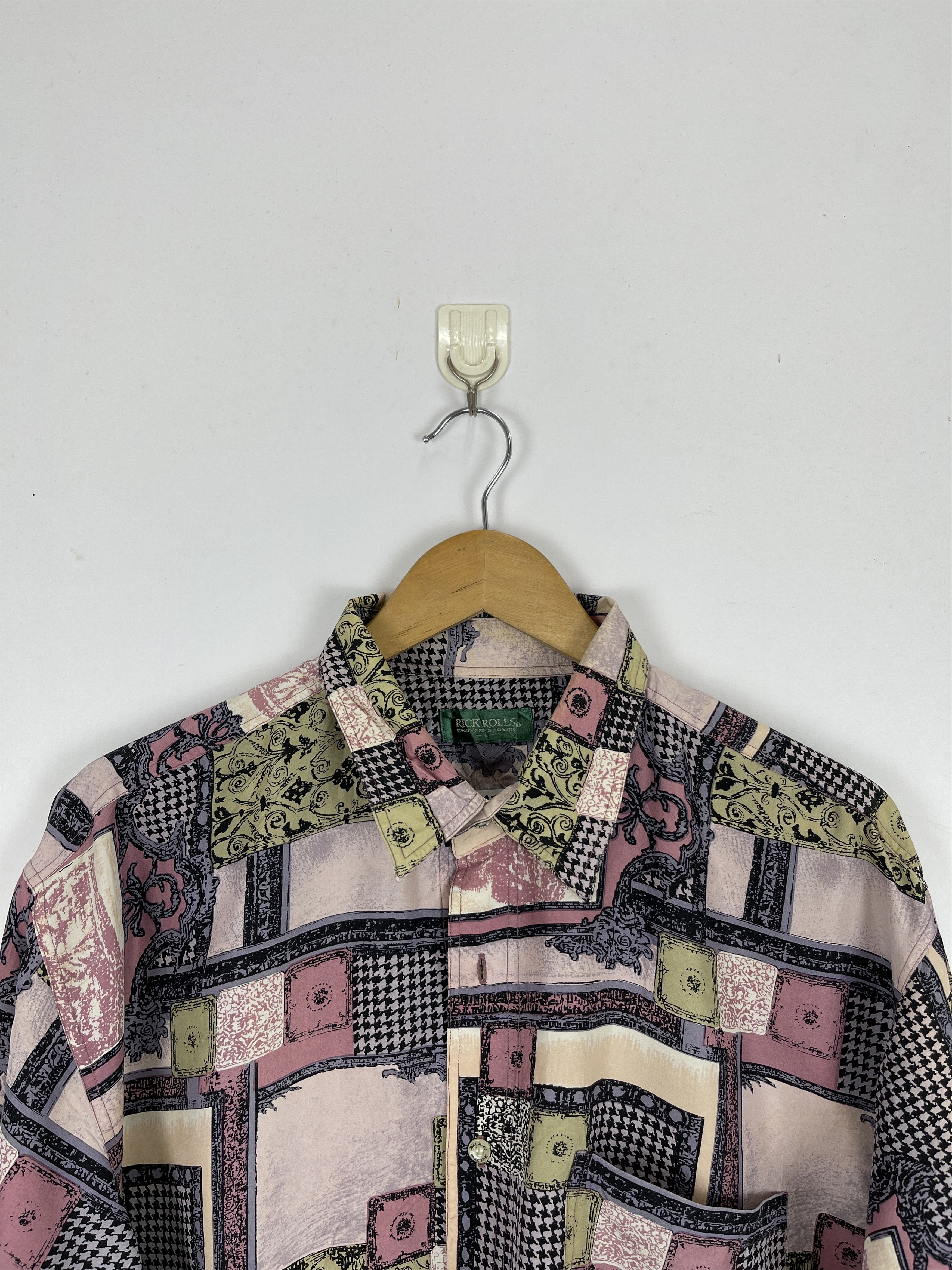 Japanese Brand × Vintage Vintage Floral Square Pop Art Design Button Up TA0393 Shirt Size US L / EU 52-54 / 3 - 2 Thumbnail