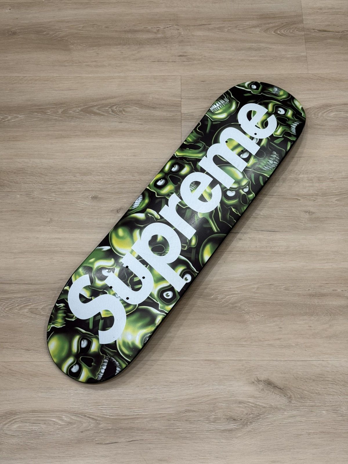 Supreme Skull Pile Skateboard 【公式通販】