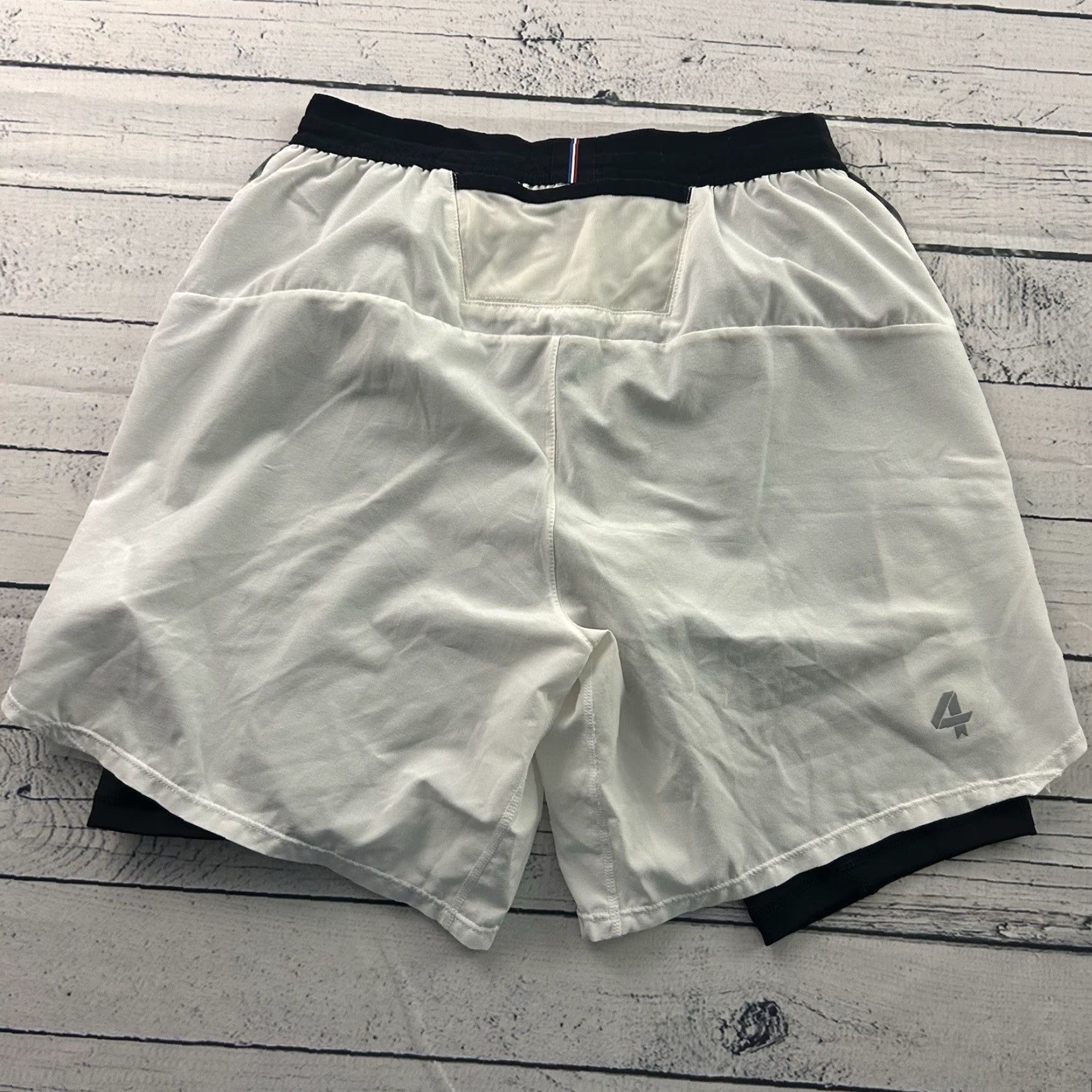 Vintage Four Laps Athletic Shorts Mens Small White Lined Short White Four Laps Athletic Shorts Mens S White Lined Size US 29 - 6 Thumbnail