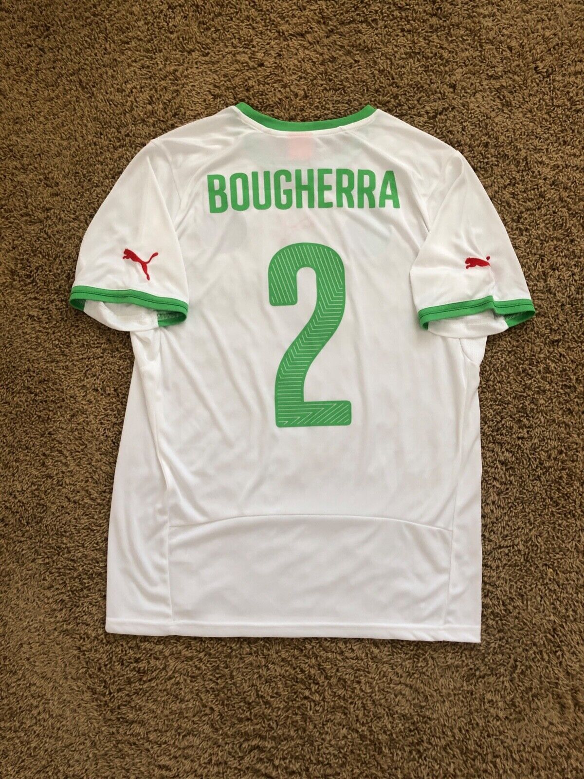 Puma Algeria 2014 PUMA Bougherra White Soccer Jersey Shirt Sz L Size US L / EU 52-54 / 3 - 2 Thumbnail