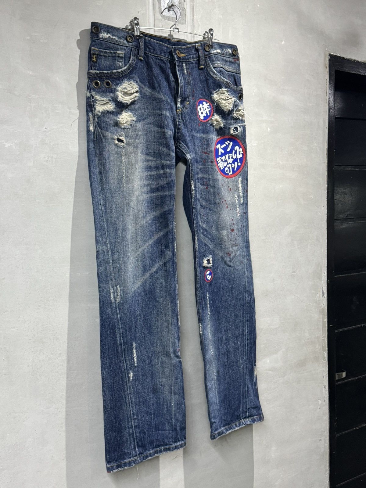 Japanese Brand Japanese Brand A.V.H. Costume Heavily Distressed Jeans Size US 36 / EU 52 - 20 Thumbnail
