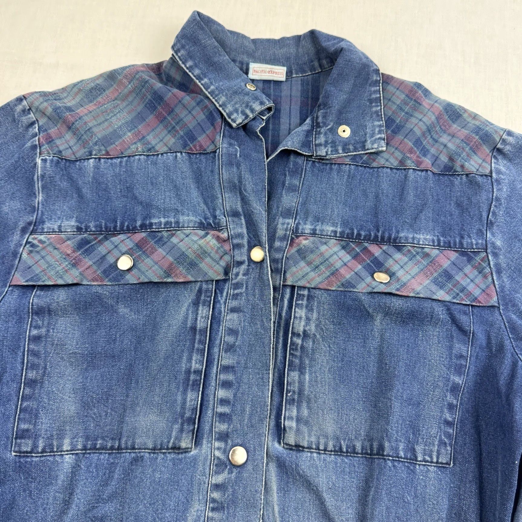 Express VINTAGE Pacific Express Denim Snap-Up Shirt Womens Large Blue 90s Long Sleeve Size L / US 10 / IT 46 - 2 Thumbnail