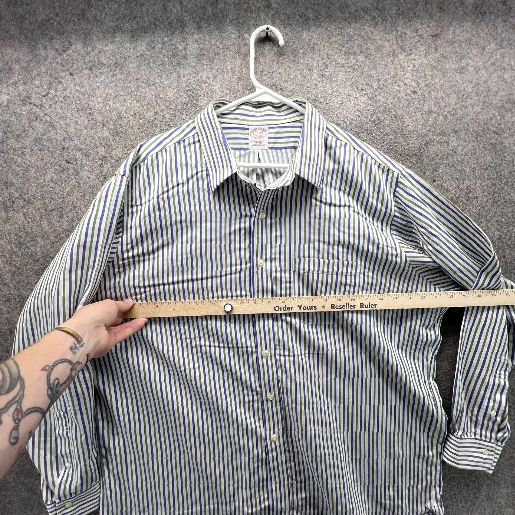 Brooks Brothers Brooks Brothers Dress Shirt Mens 17.5 4/5 Blue Stripe Non Iron Classic Fit Shirt Mens Neck 17.5 Size 48R - 3 Thumbnail