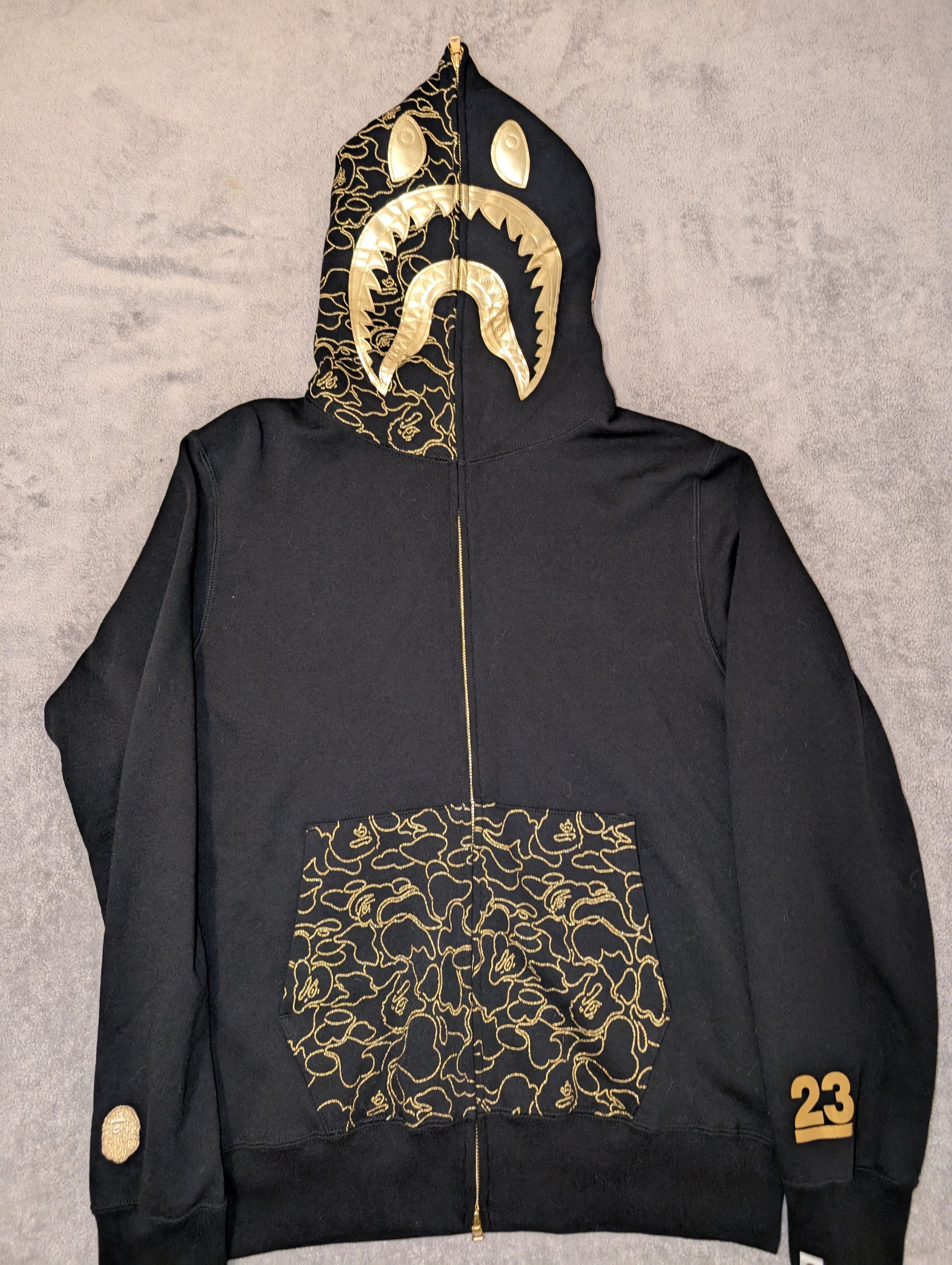 Bape A BATHING APE BAPE 23RD ANNIVERSARY SHARK HOODIE BLACK/GOLD