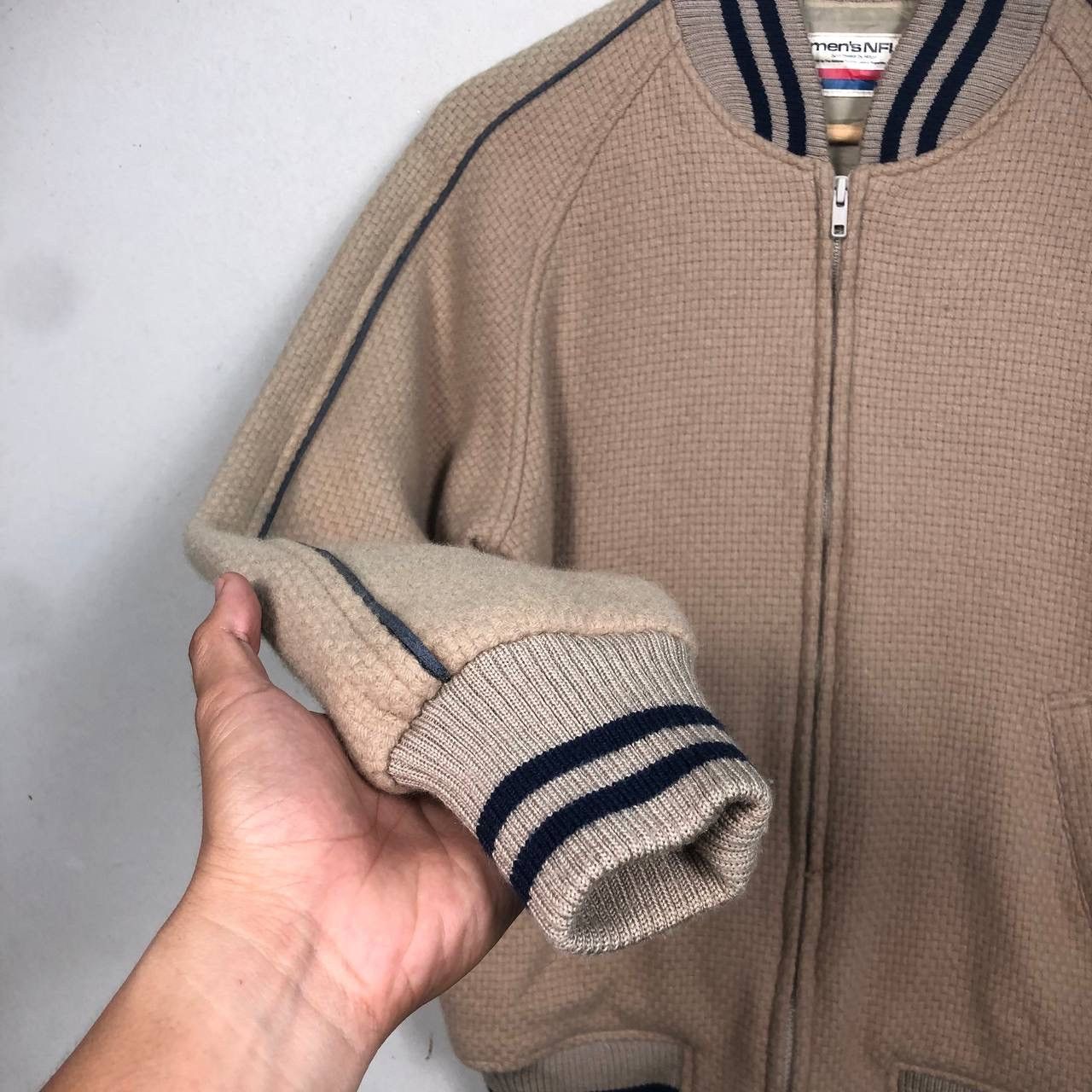 MLB × NFL Vintage 90’s NFL Hilton Varsity Jacket Full Zipper Brown Size US M / EU 48-50 / 2 - 5 Thumbnail