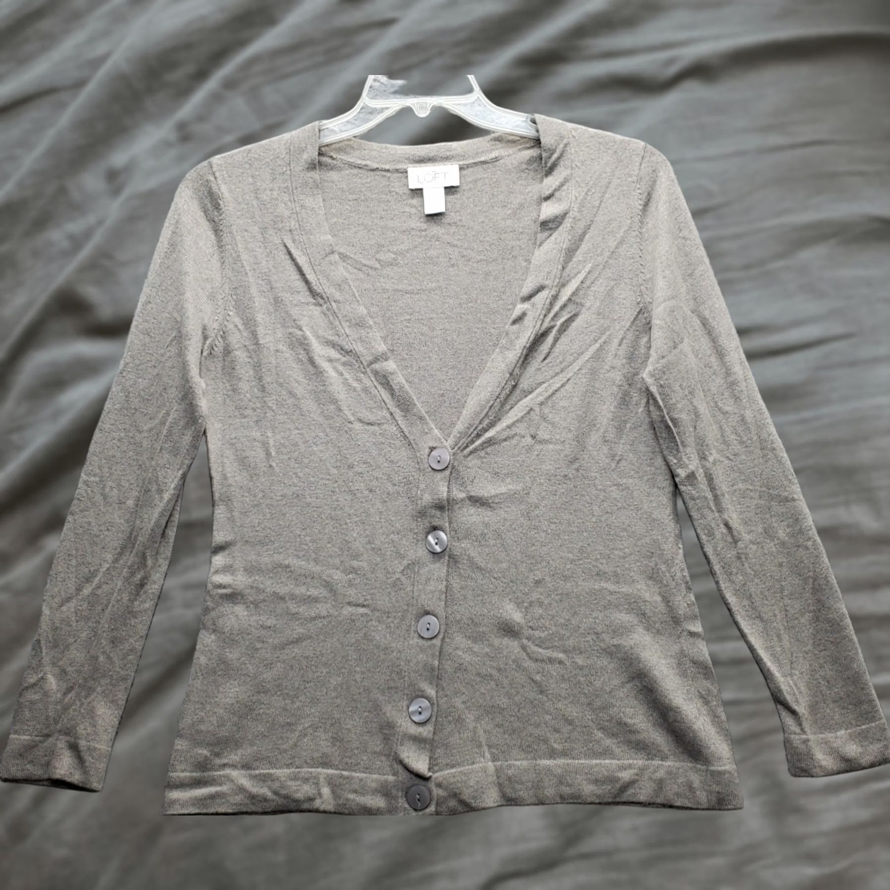 Loft LOFT Womens Cardigan Sweater L Brown Knit Long Sleeve Deep V-Neck Button Front Size L / US 10 / IT 46 - 1 Thumbnail