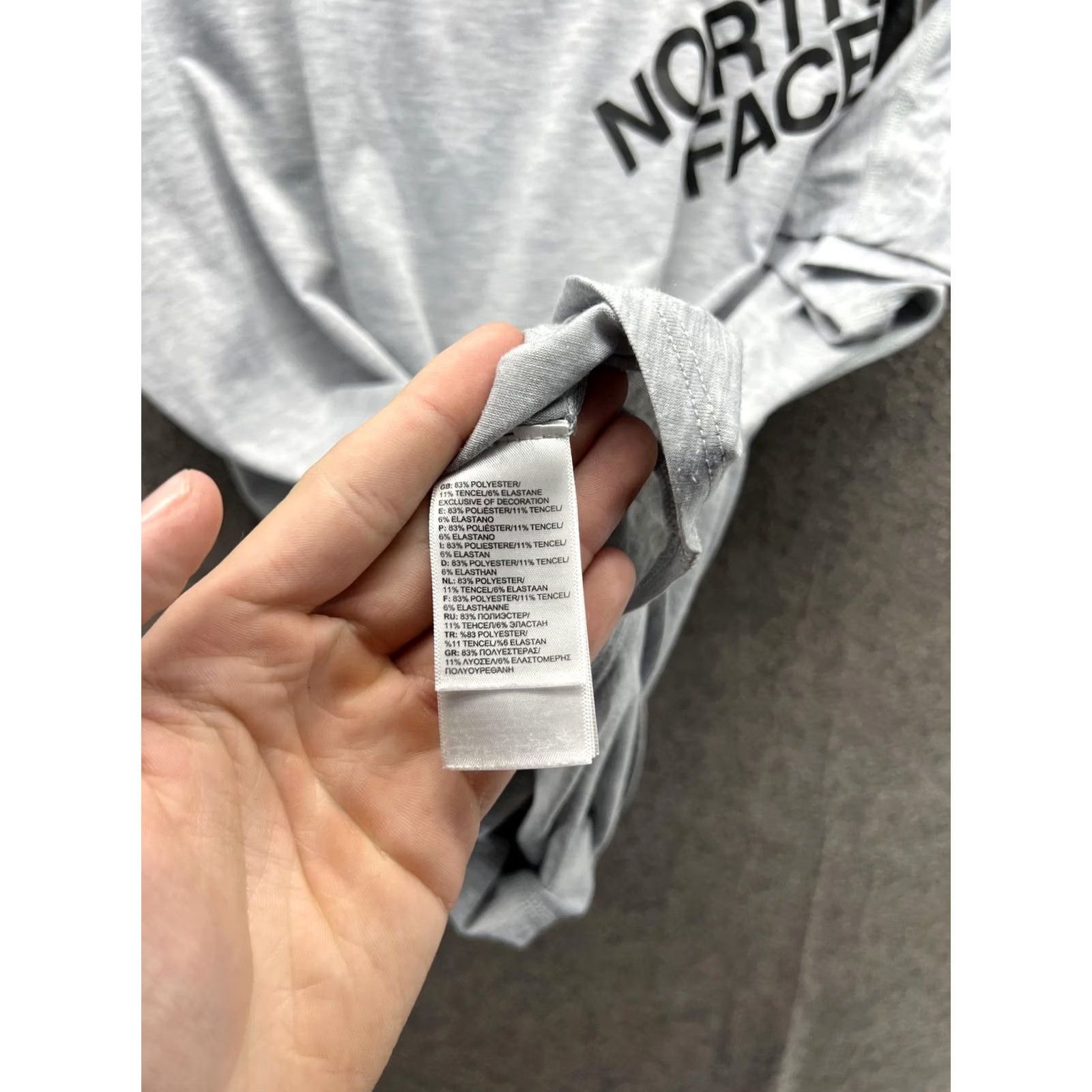 The North Face The North Face Shirt Womens Small Gray FlashDry Scoop Neck Short Sleeve Top Size S / US 4 / IT 40 - 3 Thumbnail