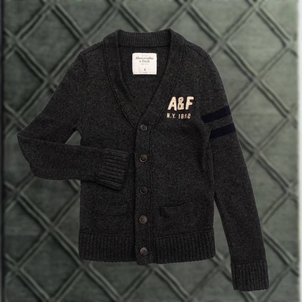Abercrombie & Fitch Abercrombie & Fitch Cardigan Womens Small Blue Wool Blend Embroidered Sweater Size S / US 4 / IT 40 - 1 Thumbnail