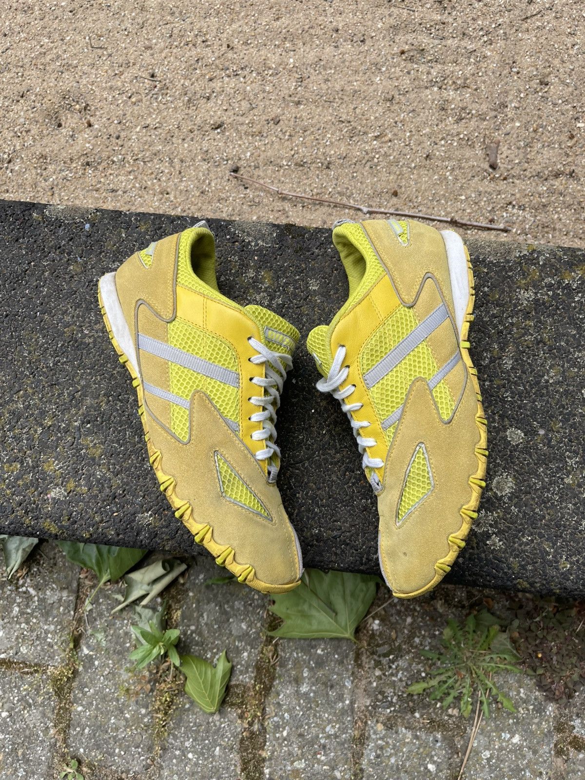 Diesel Y2K Diesel Whitney Menlo Yellow trainers Size US 9 / EU 42 - 2 Thumbnail
