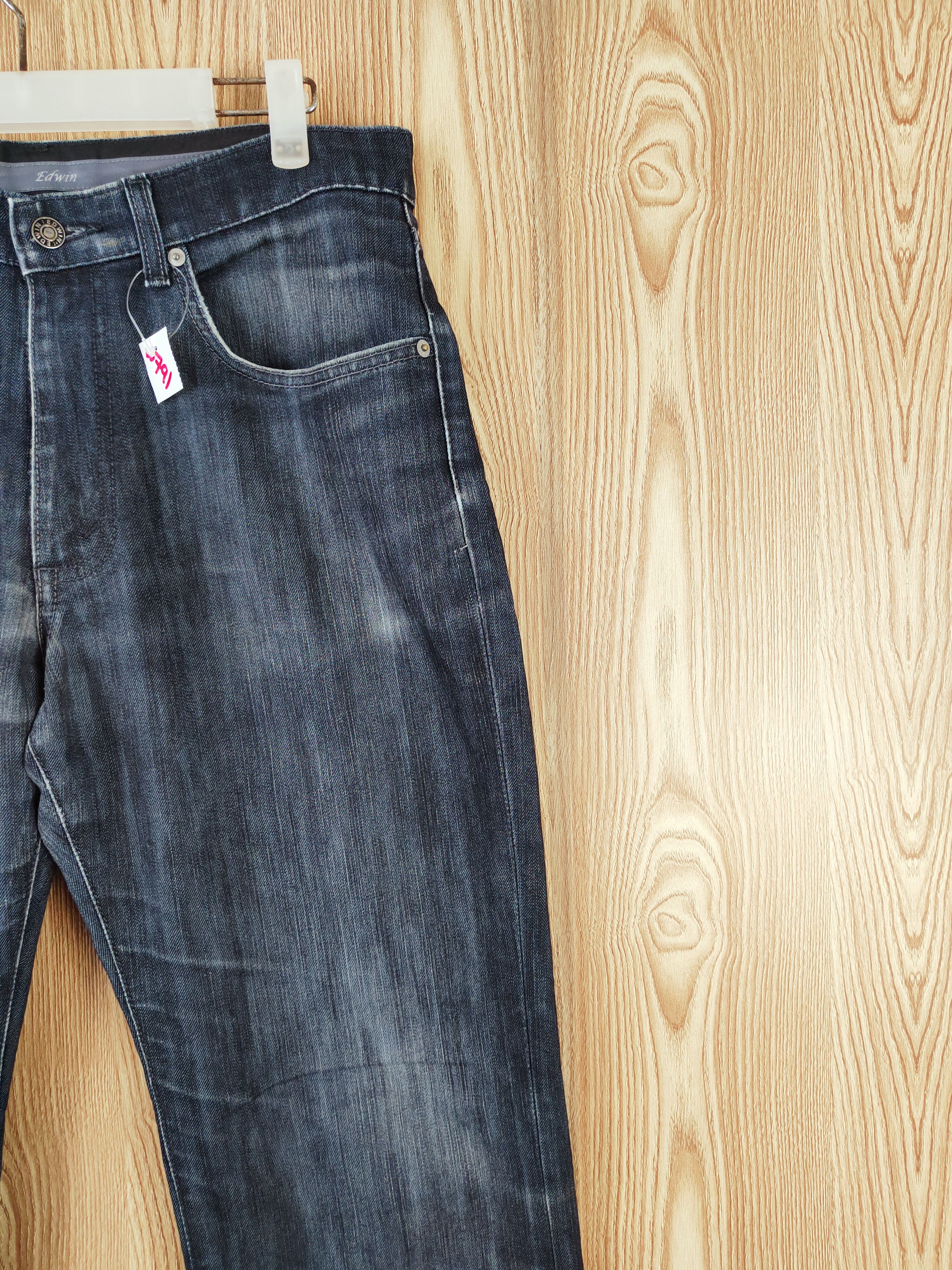 Edwin Edwin Black Distressed Ripped Jeans #W791 Size US 32 / EU 48 - 5 Thumbnail