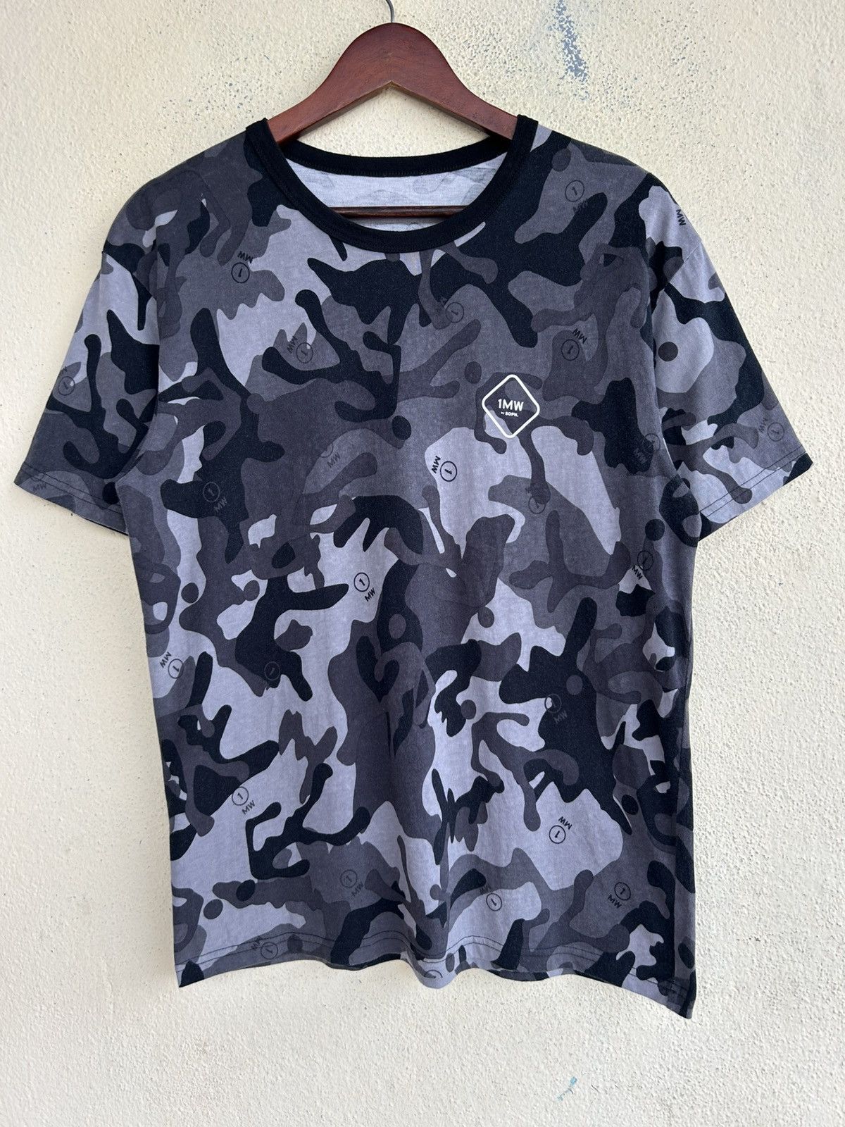 GU × Sophnet. 1MW by Soph. Camo Tshirt Size US M / EU 48-50 / 2 - 1 Thumbnail