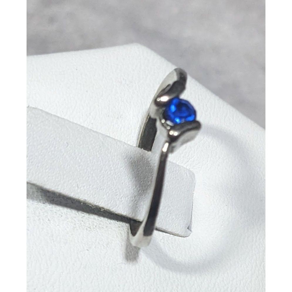 Other Minimalist Blue Gemmed Silver Tone Ring Size 5 Size ONE SIZE - 2 Thumbnail