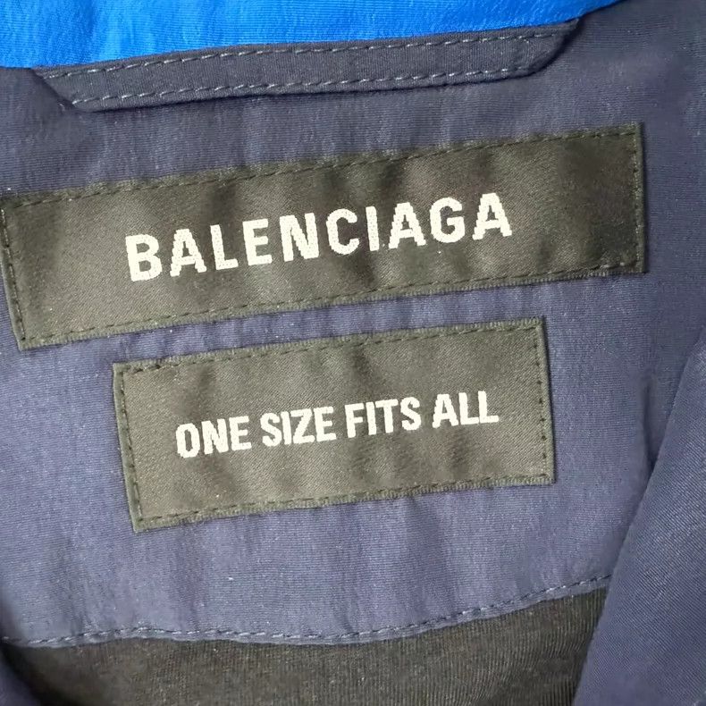 Balenciaga Balenciaga Sportyb Embroidered Blue and White Color-Block J Size US S / EU 44-46 / 1 - 3 Thumbnail