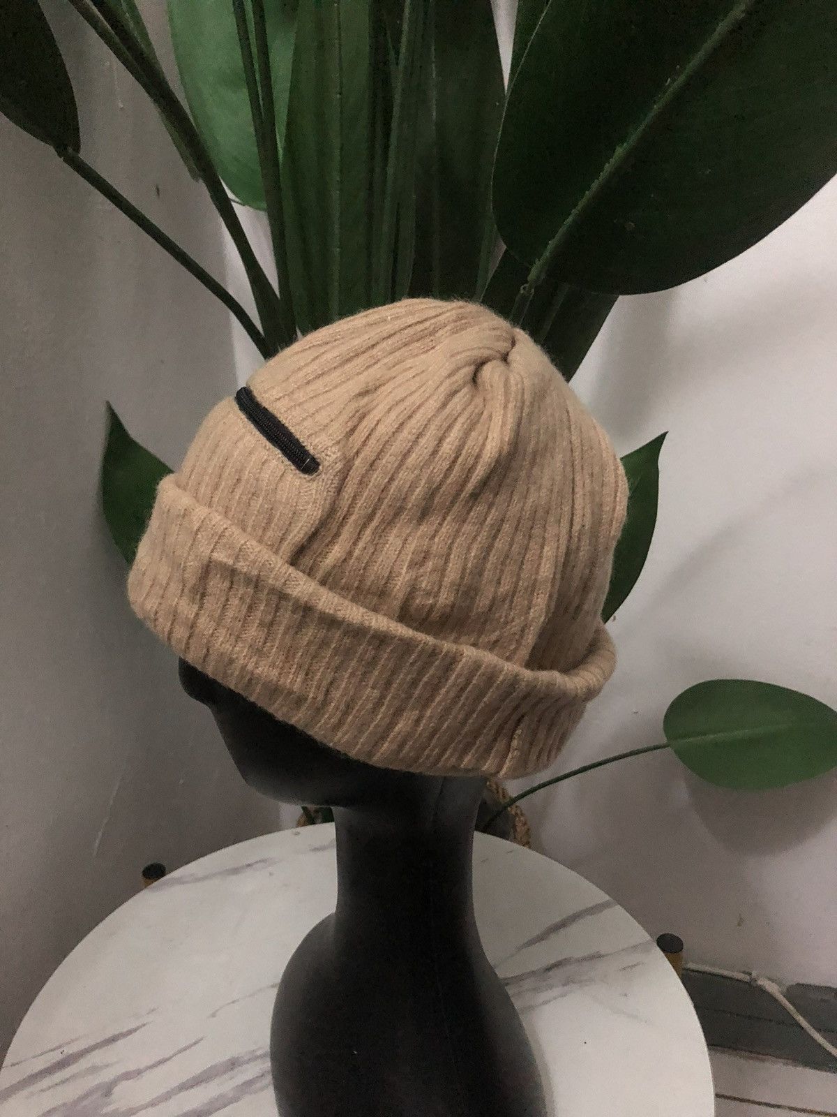 Japanese Brand × Vintage BEANIE HAT COME ZIPPER Size ONE SIZE - 2 Thumbnail