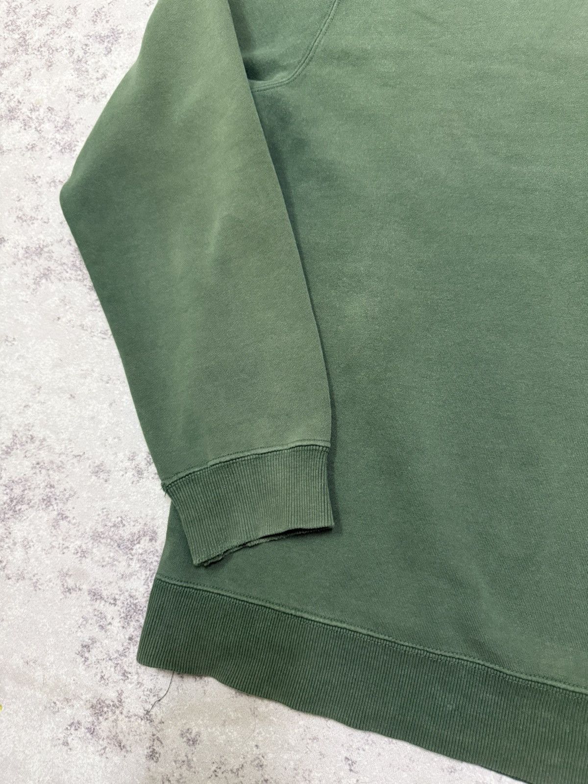 Stussy Stussy Emdroidery Center Logo Distressed Sweatshirt Size US XL / EU 56 / 4 - 15 Thumbnail