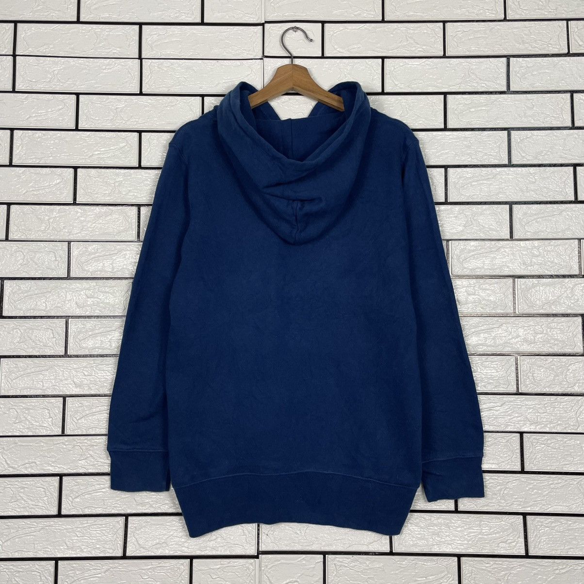 Uniqlo Uniqlo Mr Men Little Miss Hoodie Size US M / EU 48-50 / 2 - 7 Thumbnail