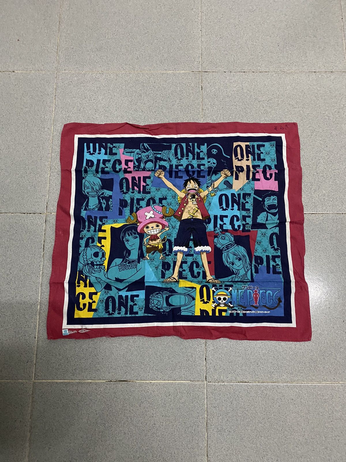 Anime × One Piece × Vintage Vintage One Piece Anime Handkerchief Size ONE SIZE - 1 Thumbnail