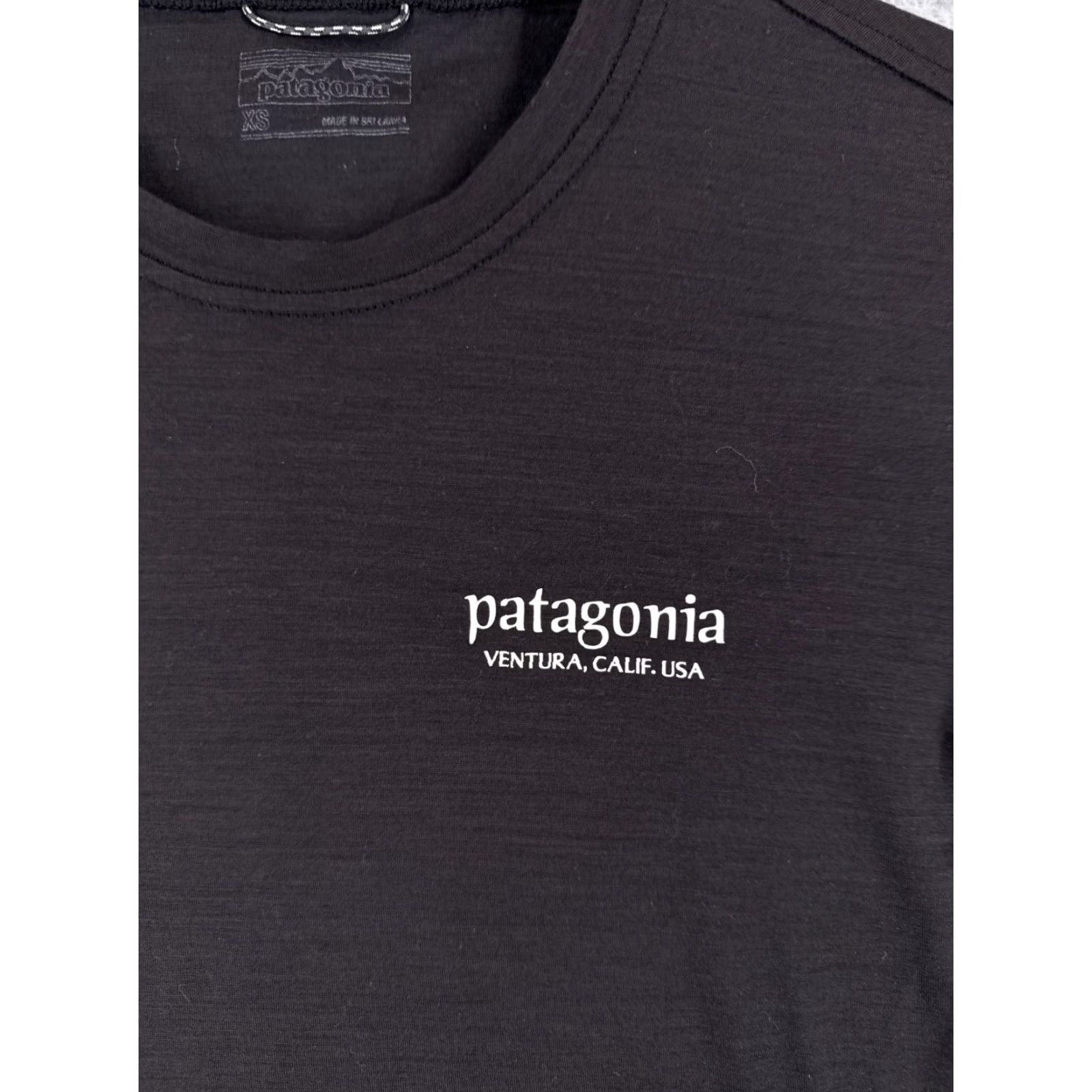 Patagonia VINTAGE Patagoni a Shirt Men Extra Small Black Short Sleeve Crew Neck 100% Polyester Size US XS / EU 42 / 0 - 6 Thumbnail
