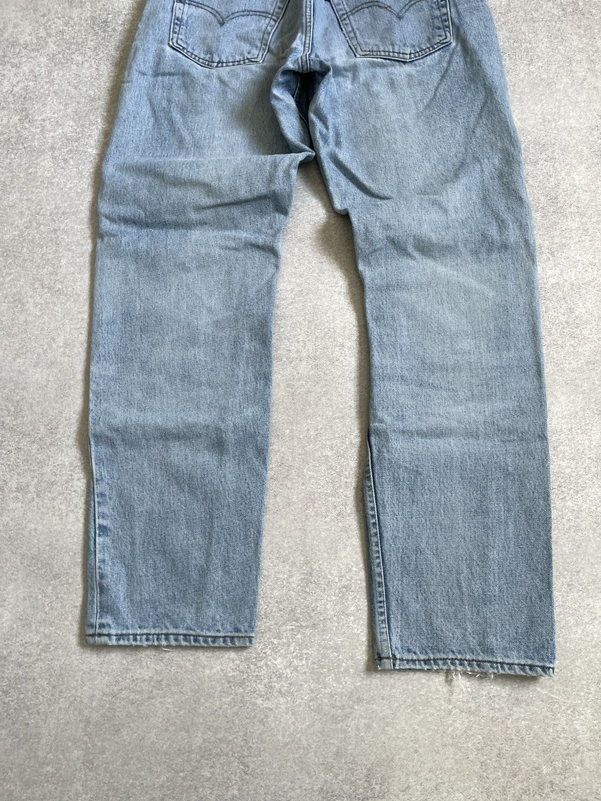 Levi's Vintage Levis 507 Classic Straight Light Blue Washed Jeans Size US 30 / EU 46 - 14 Thumbnail
