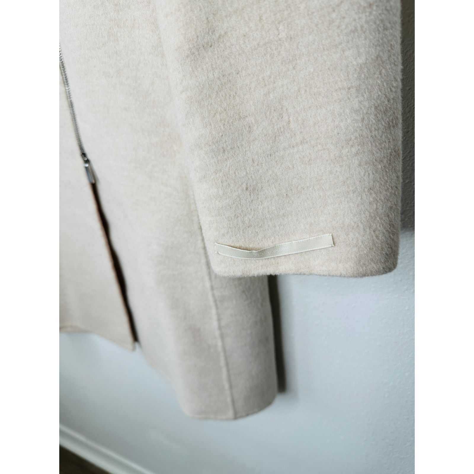 Max Mara S Max Mara Tan Long Sleeve Zip Hooded Wool Angora Shacket 8 Size M / US 6-8 / IT 42-44 - 3 Thumbnail