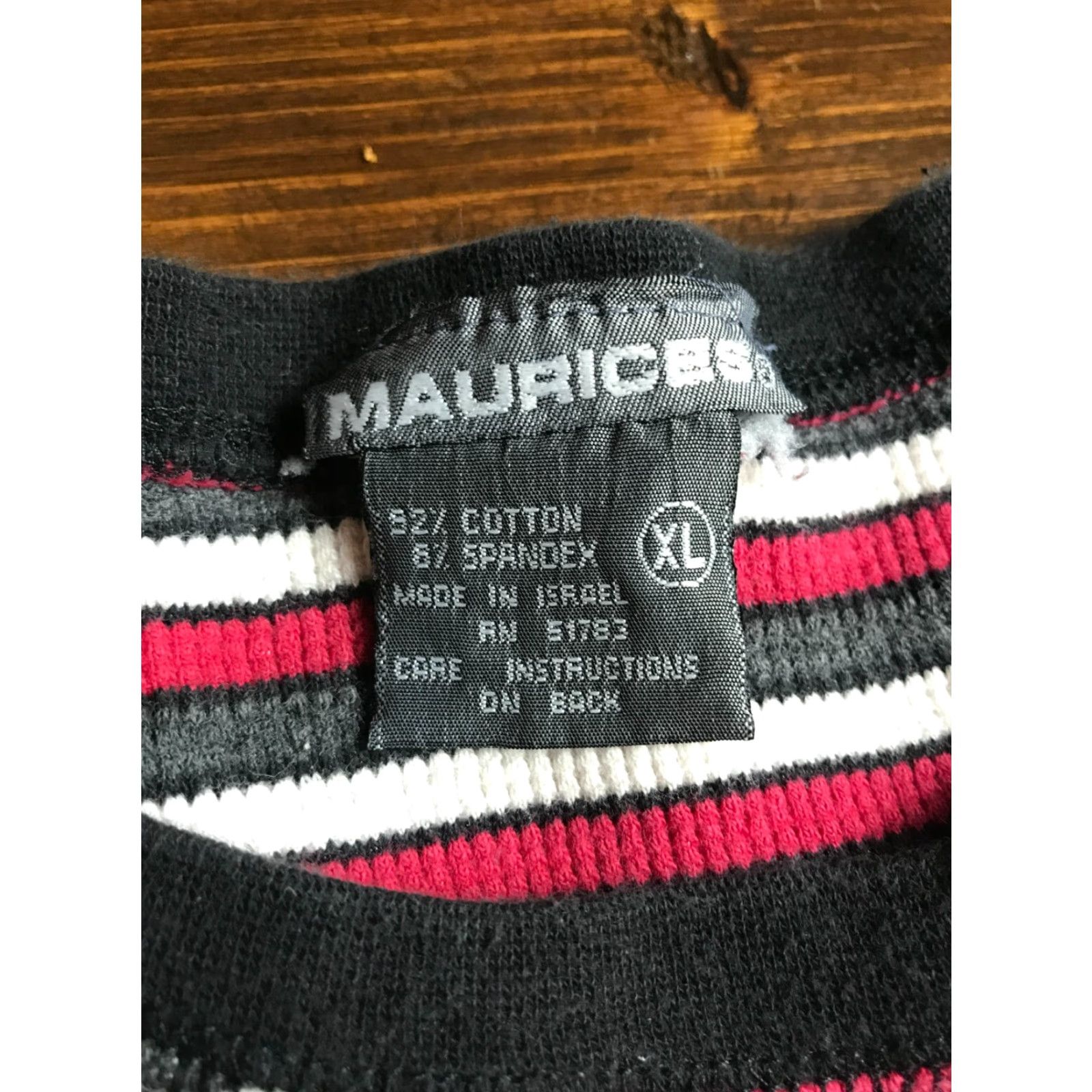 Vintage **Women's Size XL Maurices Red Gray White Striped T-Shirt** User: **Vintage Women's Size XL Maurices Red Gray White Striped T-Shirt** Size XL / US 12-14 / IT 48-50 - 5 Thumbnail