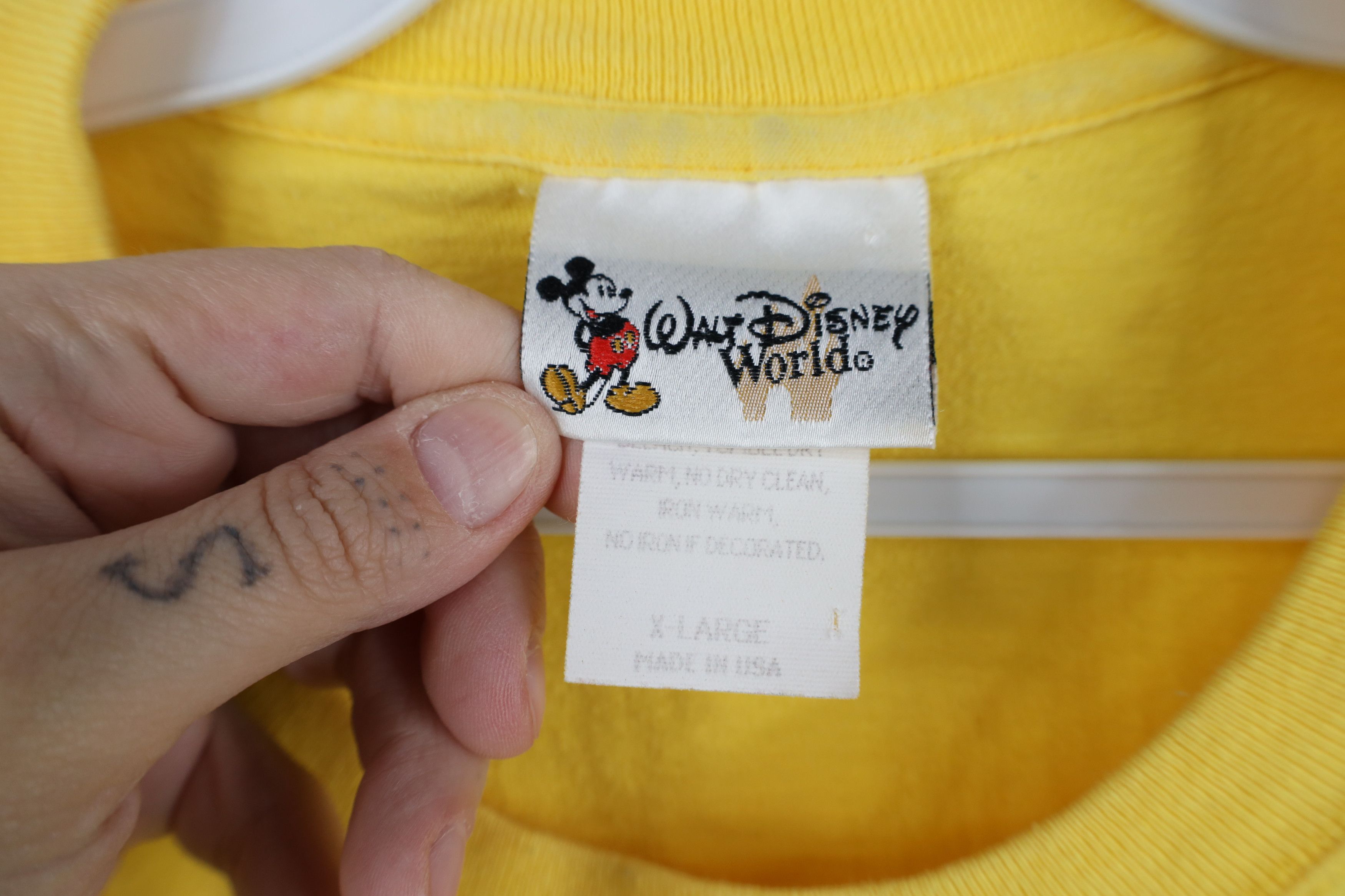 Disney Vintage 90s Walt Disney World Mickey Mouse Pocket T-Shirt Size US XL / EU 56 / 4 - 8 Thumbnail