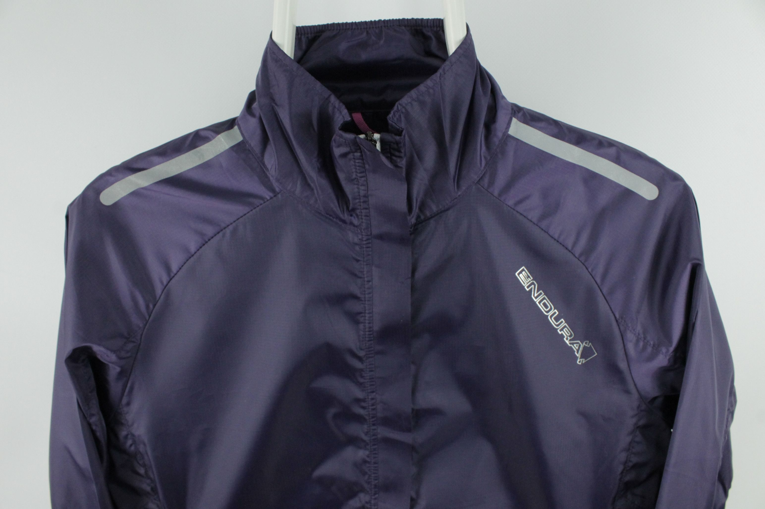 Other Endura Pakajak Womens Cycling Jacket Purple E9056 Size L / US 10 / IT 46 - 2 Thumbnail